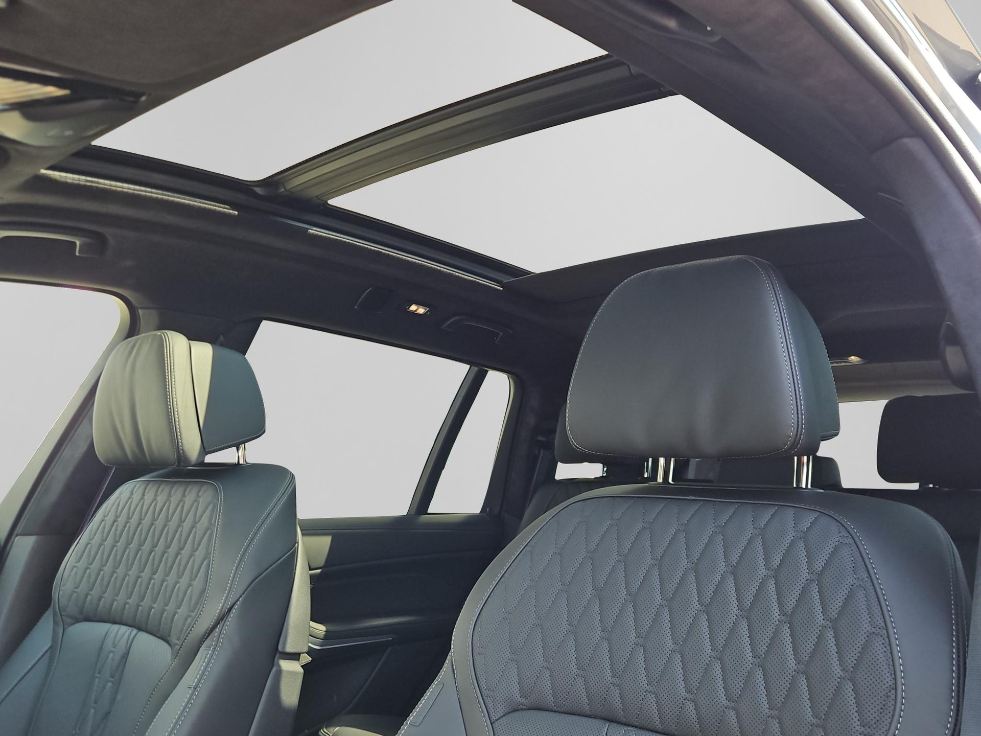 BMW X7 40d xDrive M Sport Pro-image-11