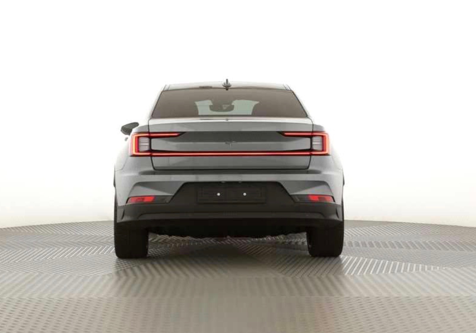POLESTAR Polestar 2 Long Range Dual Performance 82 kWh MY25-image-4