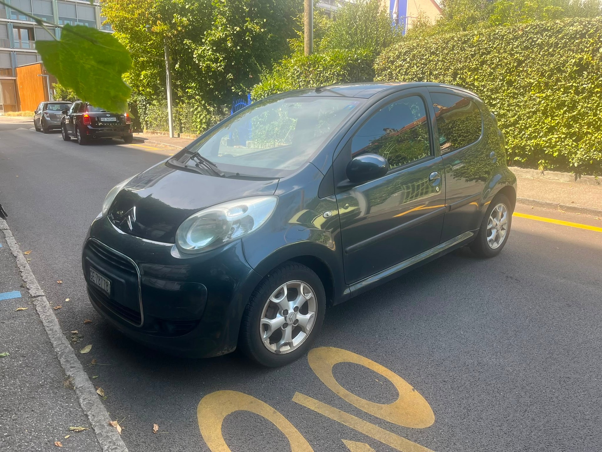 CITROEN 1.0i Attraction-image-1