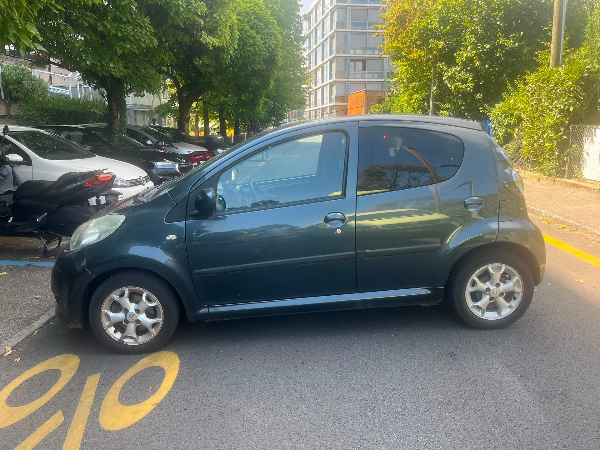 CITROEN 1.0i Attraction-image-3