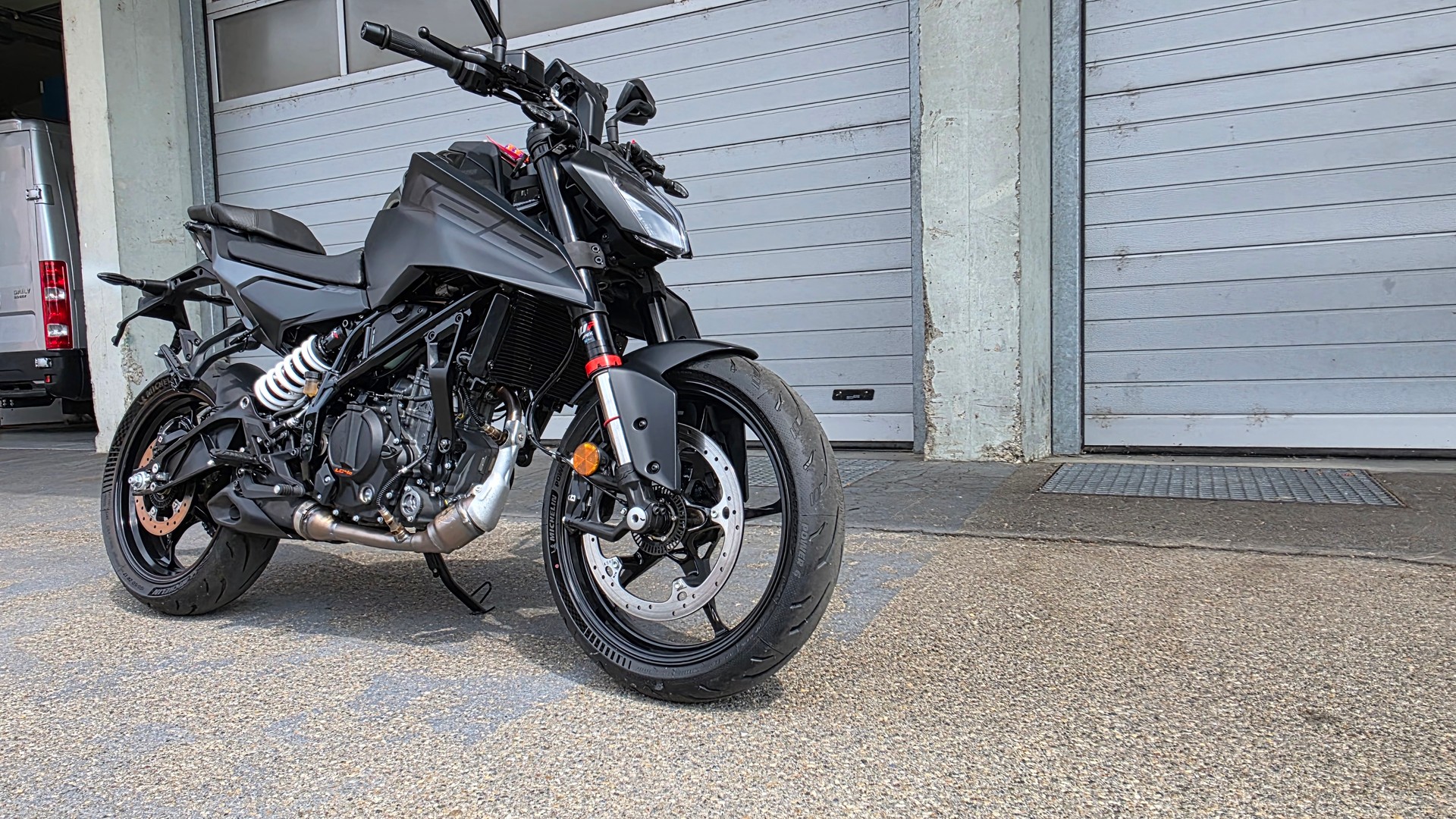 KTM 125 Duke-image-8