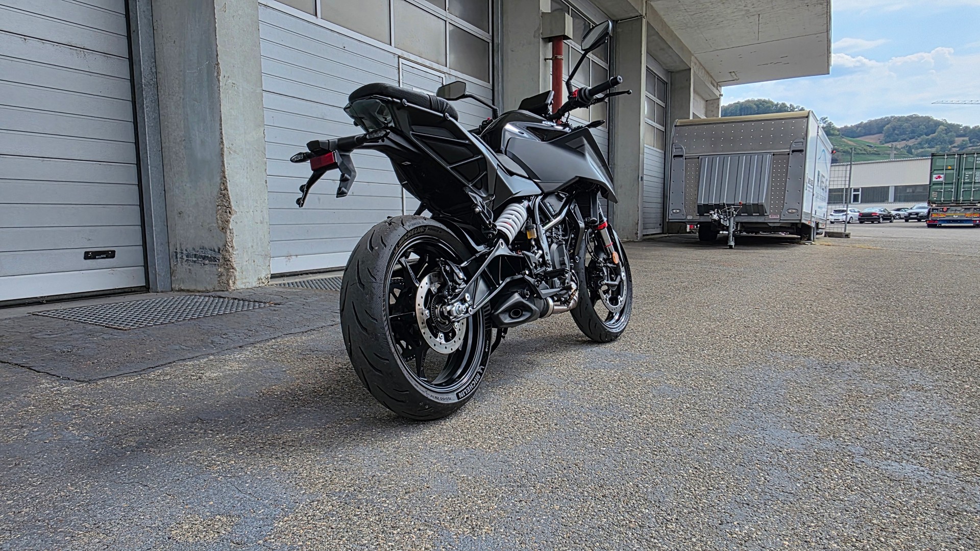 KTM 125 Duke-image-3