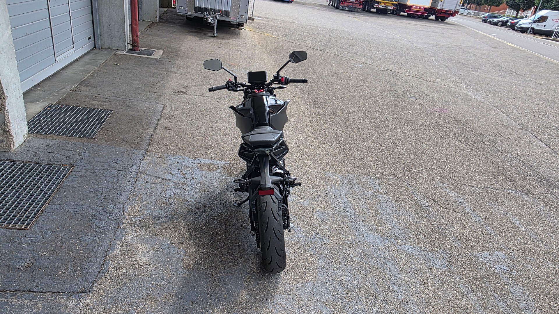 KTM 125 Duke-image-2