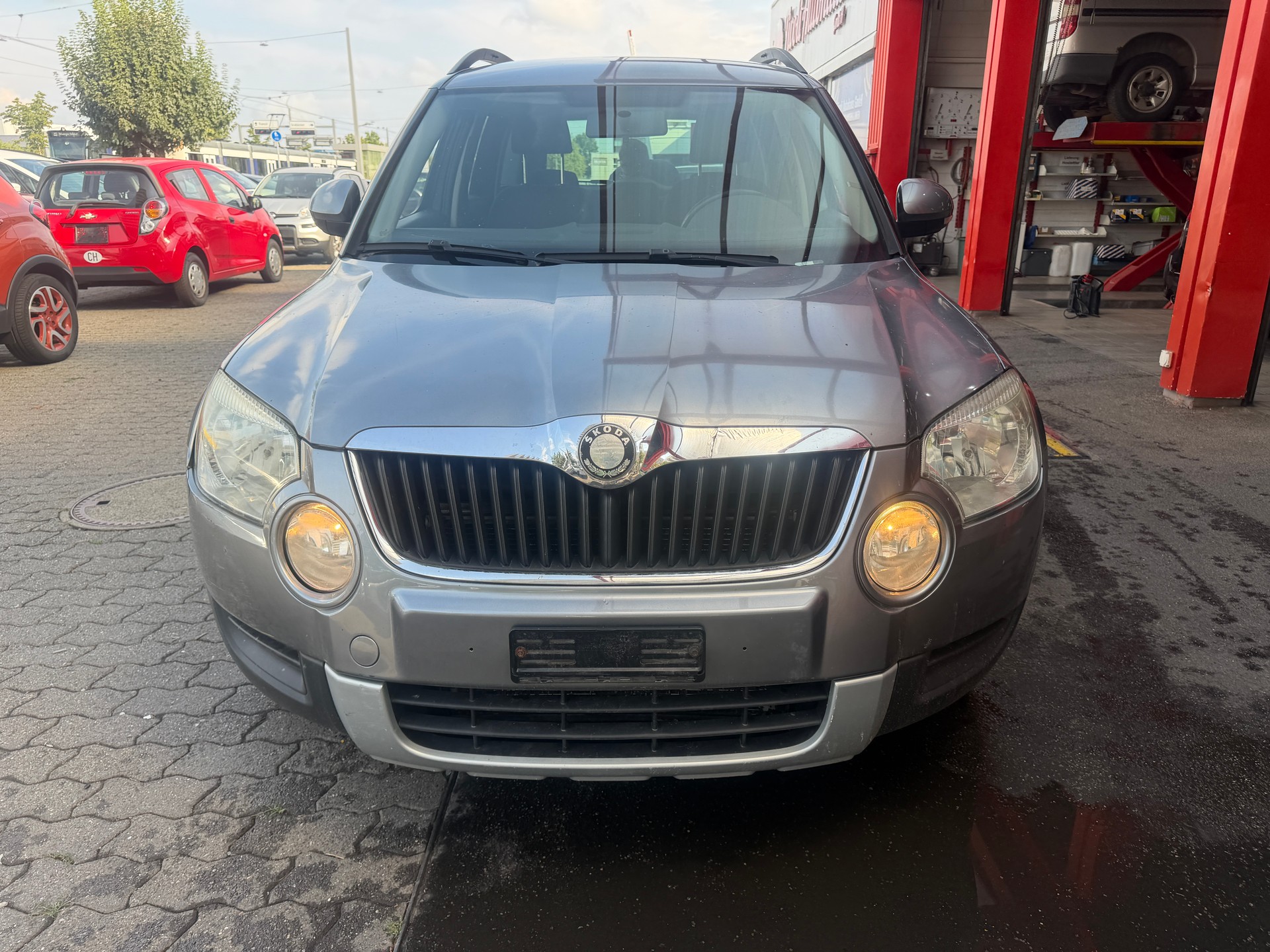 SKODA Yeti 1.8 TSI Ambition 4x4-image-2