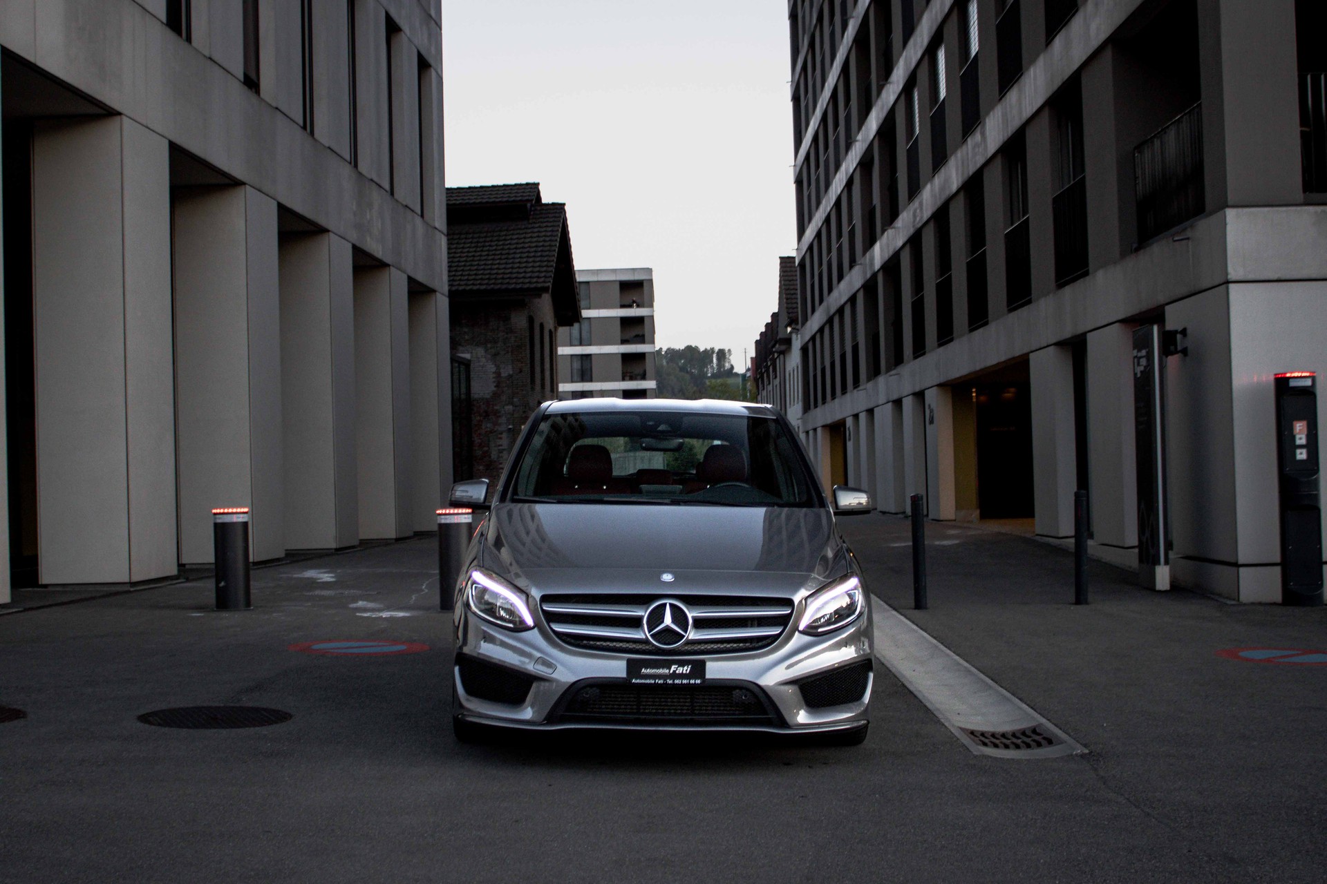 MERCEDES-BENZ B 200 CDI AMG Line 7G-DCT-image-2