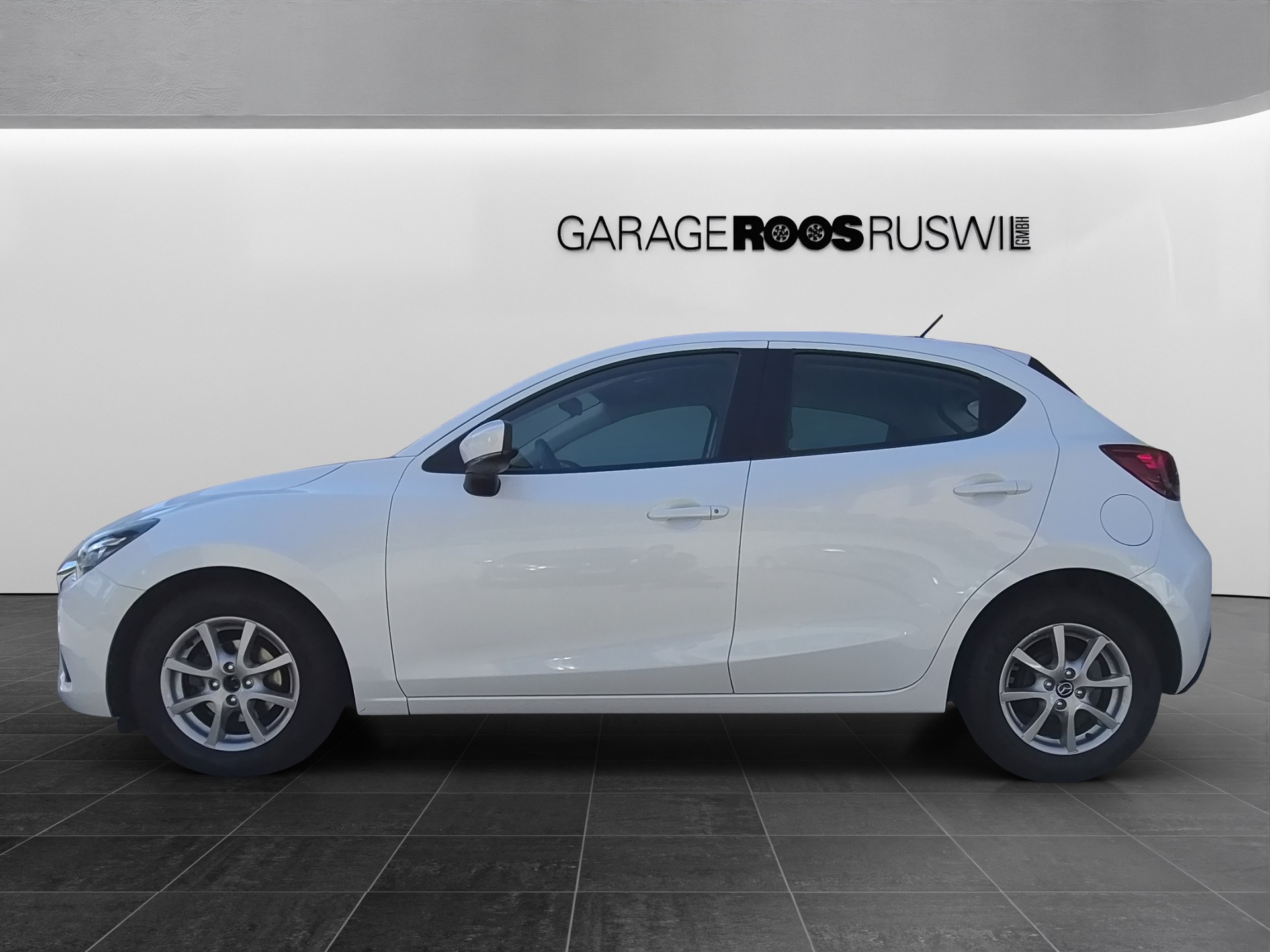 MAZDA 2 1.5 90 Ambition-image-3