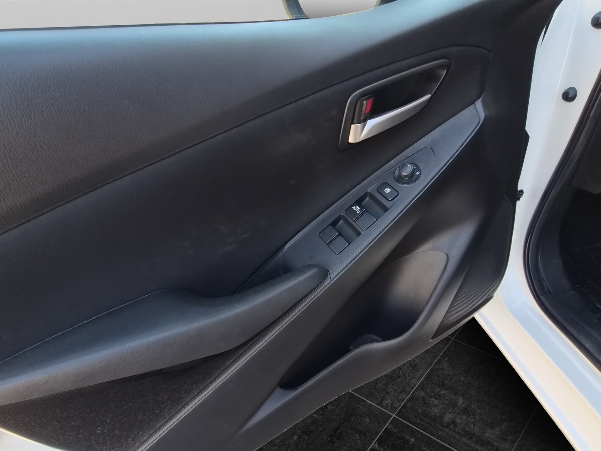 MAZDA 2 1.5 90 Ambition-image-11