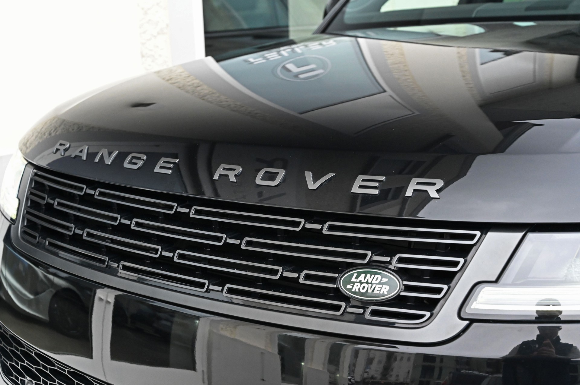 LAND ROVER Range Rover Sport D300 3.0 TD6 MHEV Dynamic SE Automatic **Gratisservice & Garantie**-image-3