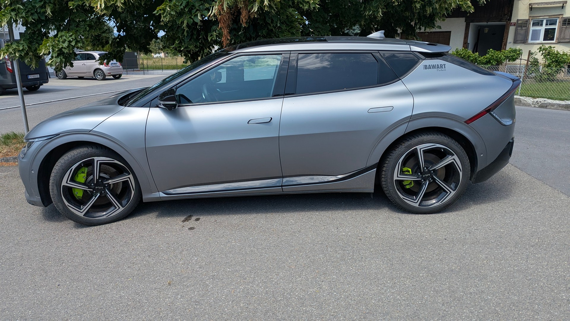 KIA 77 kWh GT 4x4-image-2