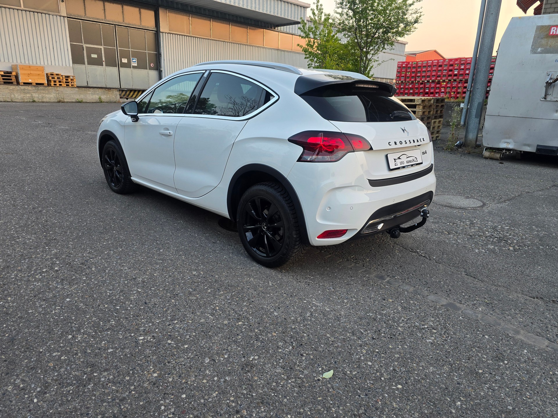 DS AUTOMOBILES DS 4 2.0 BlueHDi SO Chic Automatic-image-4