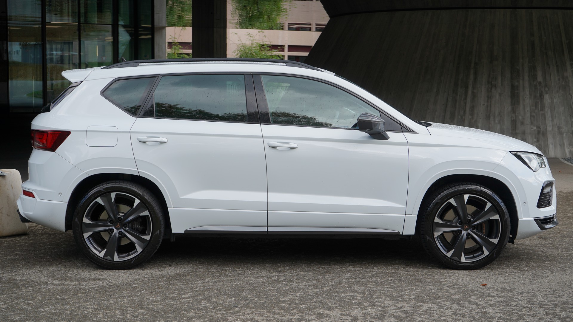 CUPRA ATECA-image-3