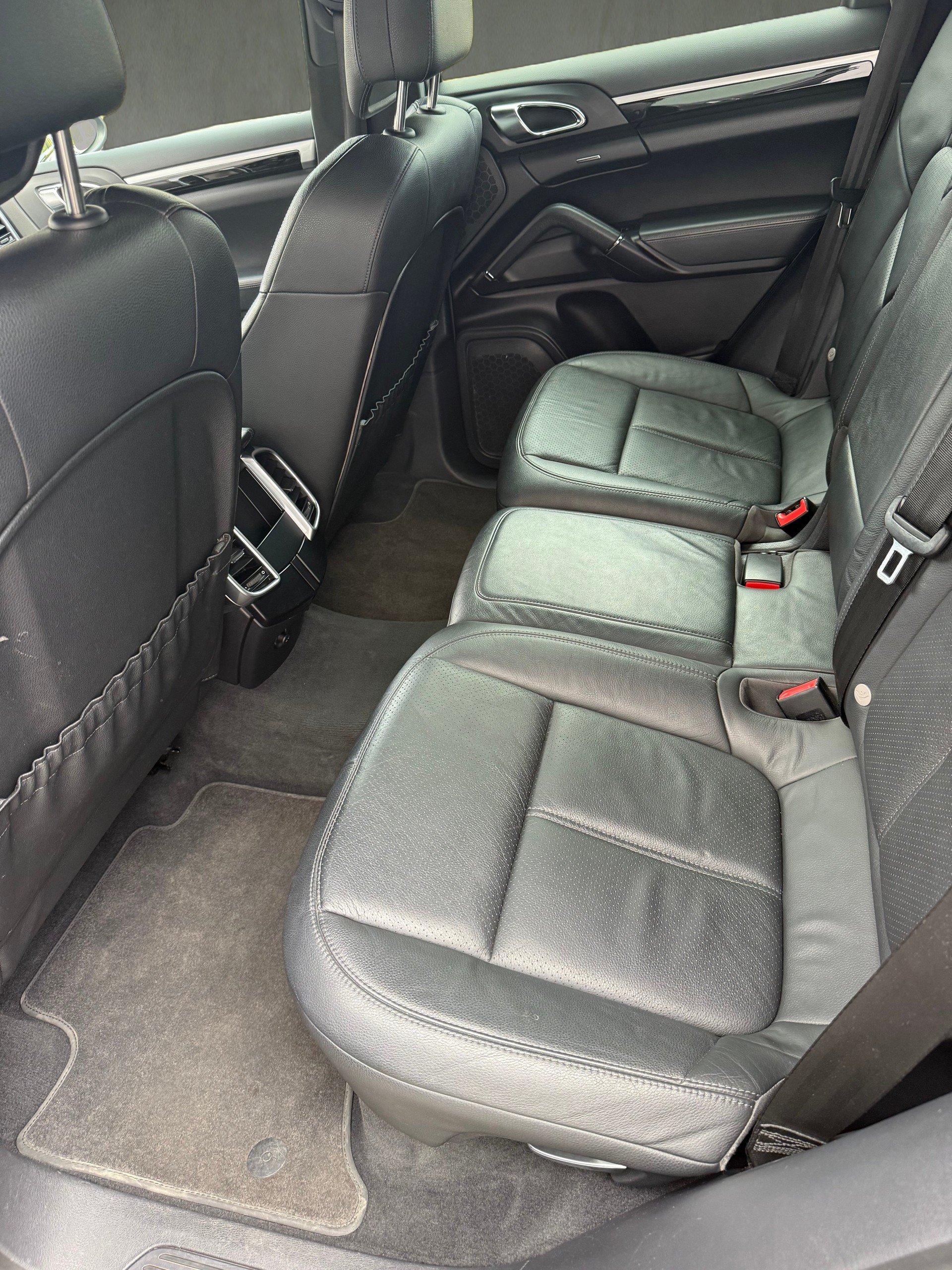 PORSCHE Cayenne Tiptronic TECHART-image-14
