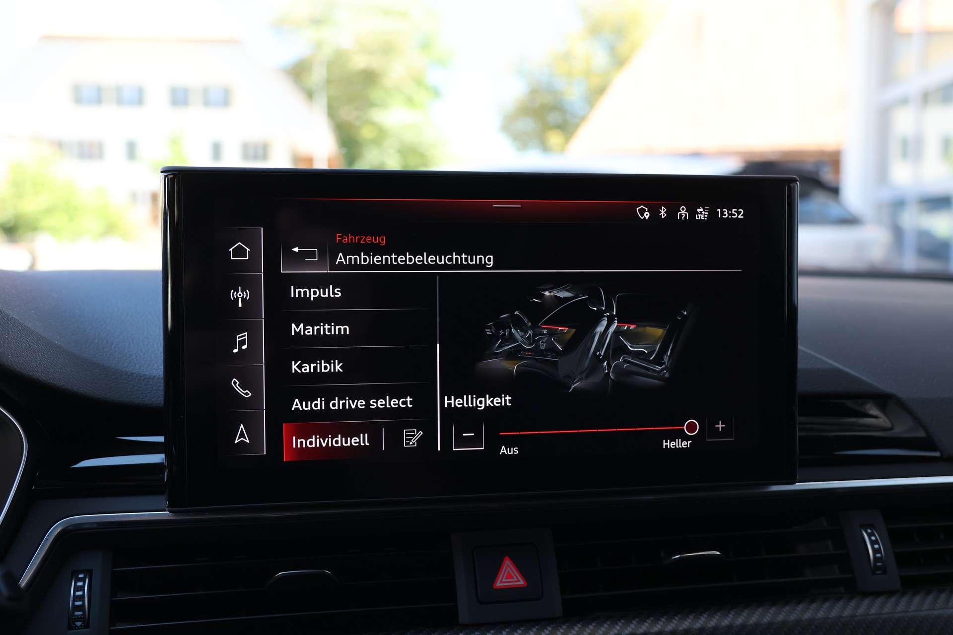AUDI RS4 Avant quattro tiptronic + 1.9T AHK-image-29