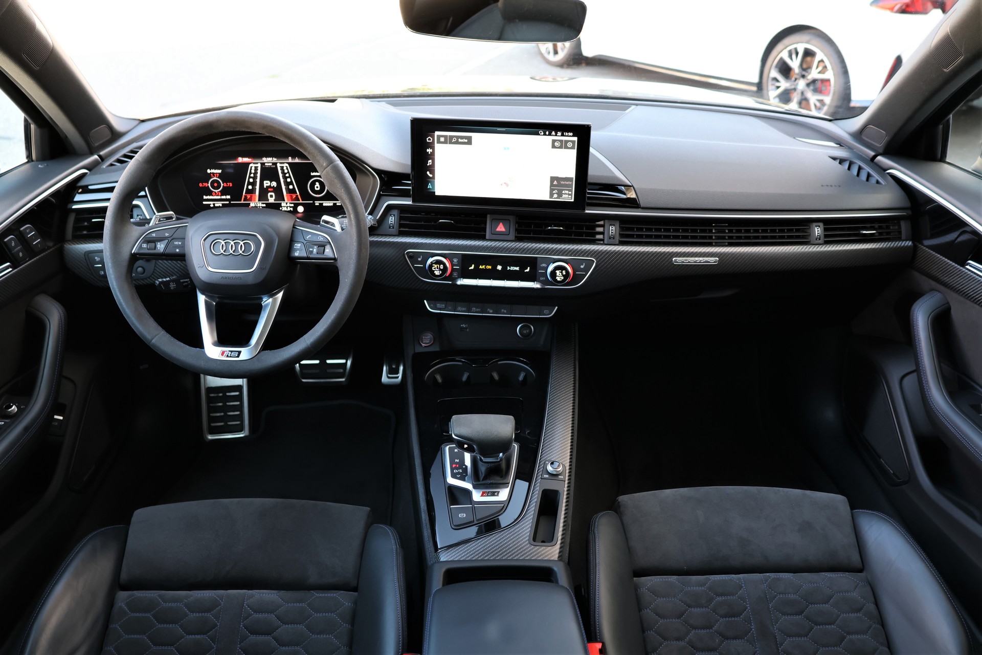 AUDI RS4 Avant quattro tiptronic + 1.9T AHK-image-19