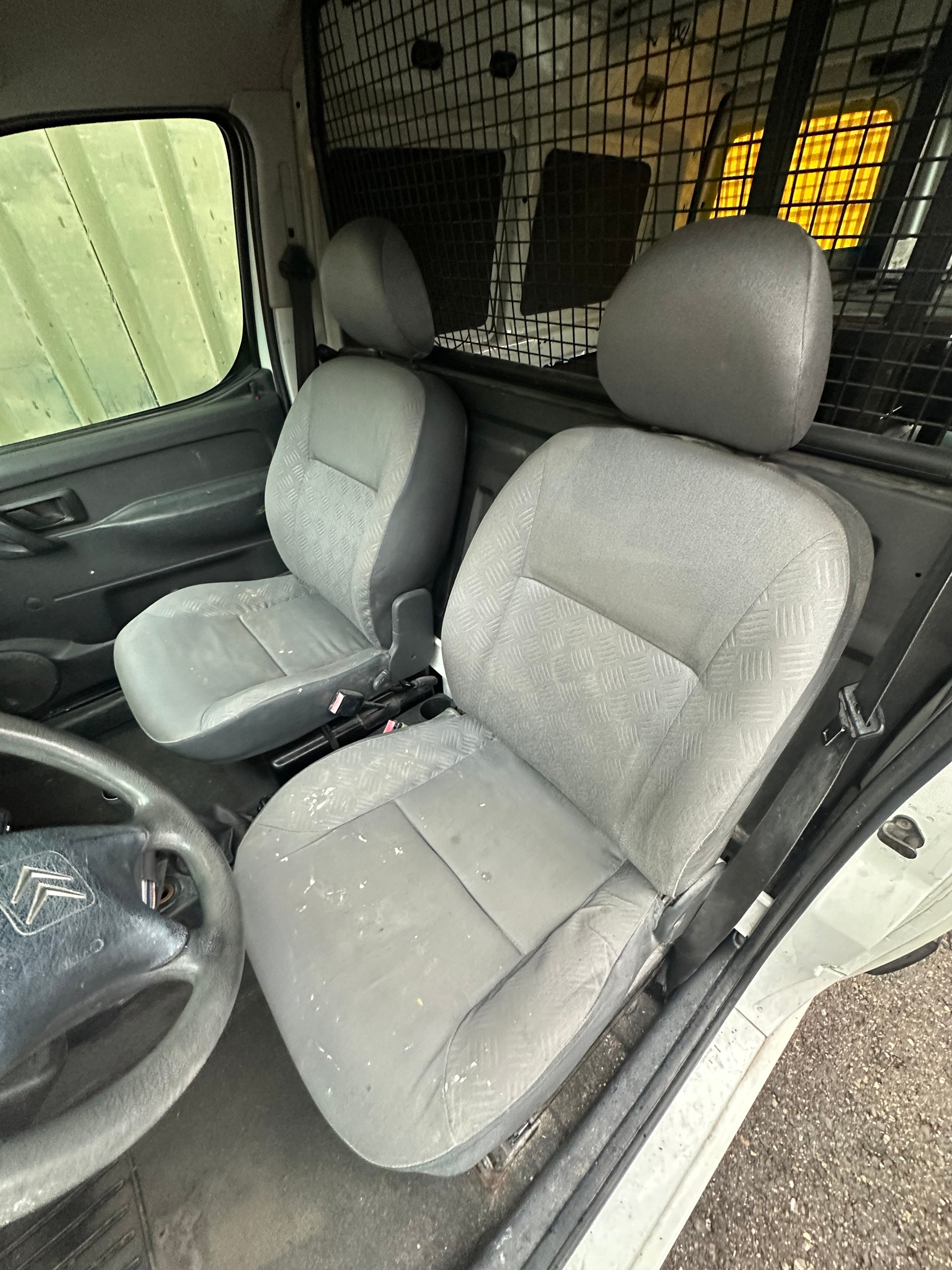 CITROEN Berlingo 2.0 HDi 800-image-4