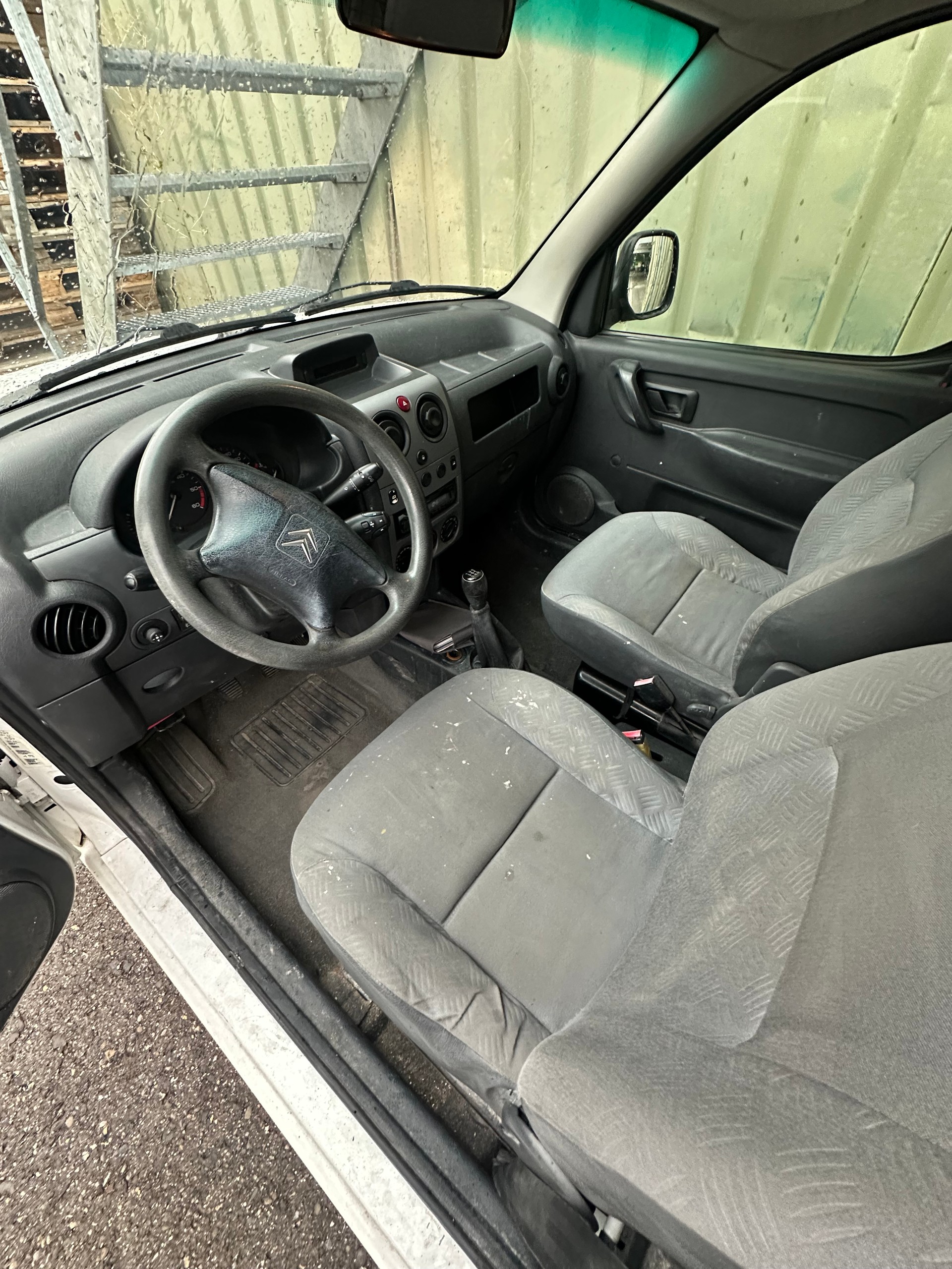 CITROEN Berlingo 2.0 HDi 800-image-3