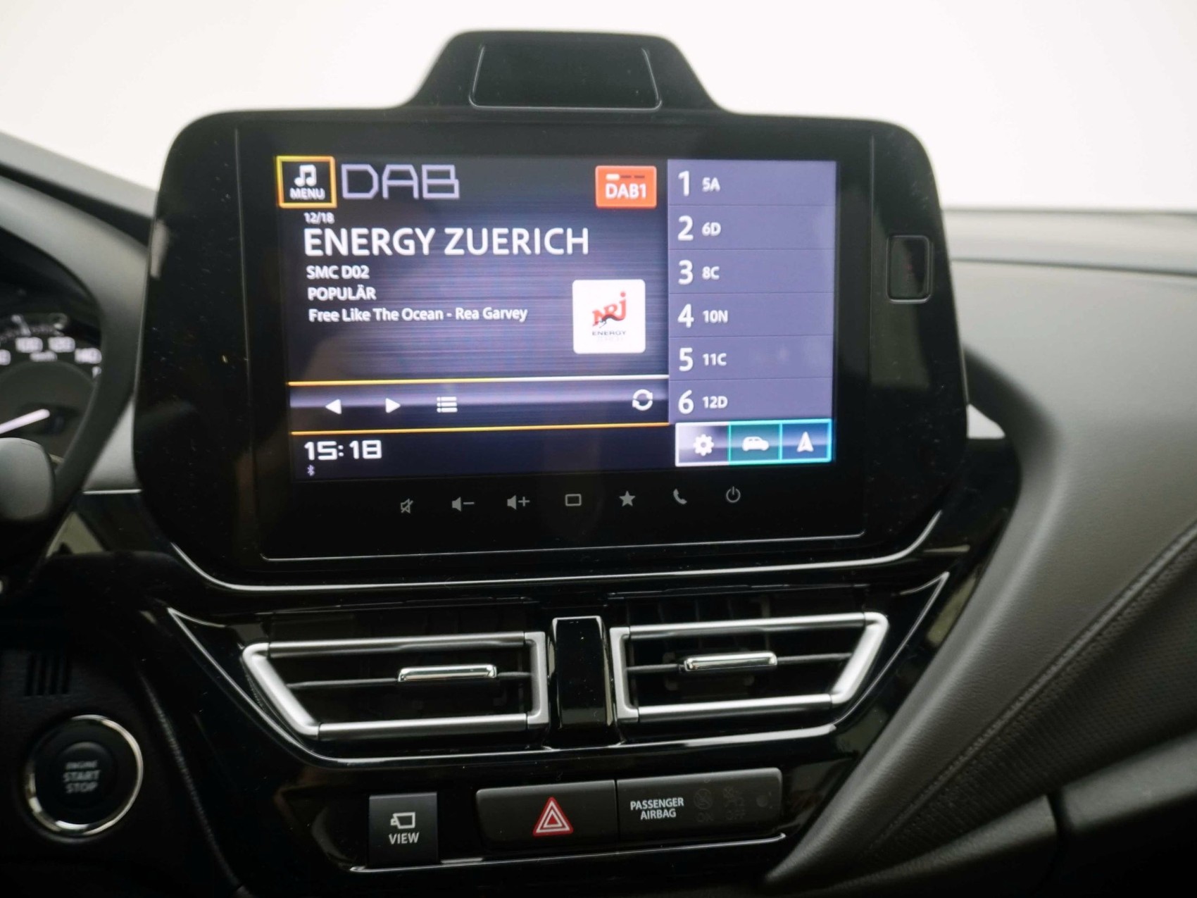 SUZUKI S-Cross 1.4 T Compact Top Hybrid 4x4-image-11