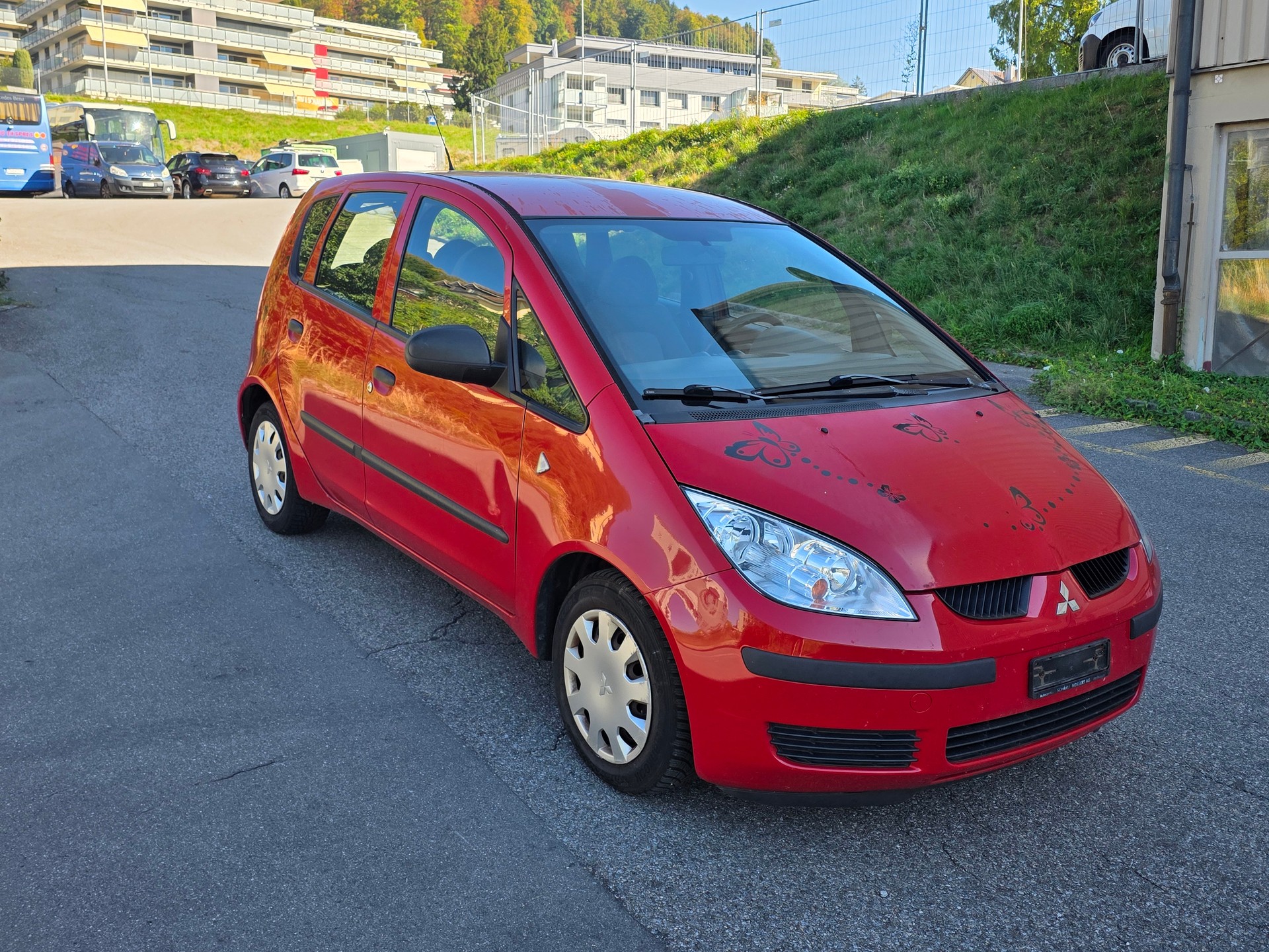MITSUBISHI Colt 1.3 16V Inform Luxe-image-1