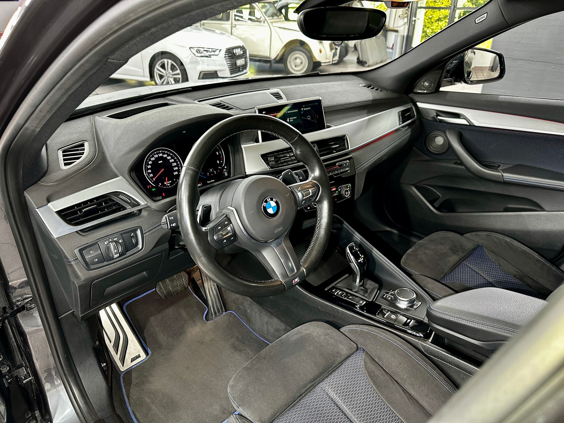 BMW X2 xDrive 20d M Sport Steptronic-image-12