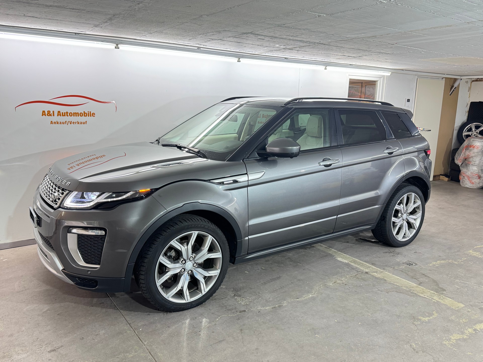 LAND ROVER Range Rover Evoque 2.0 Si4 Autobiography AT9-image-0