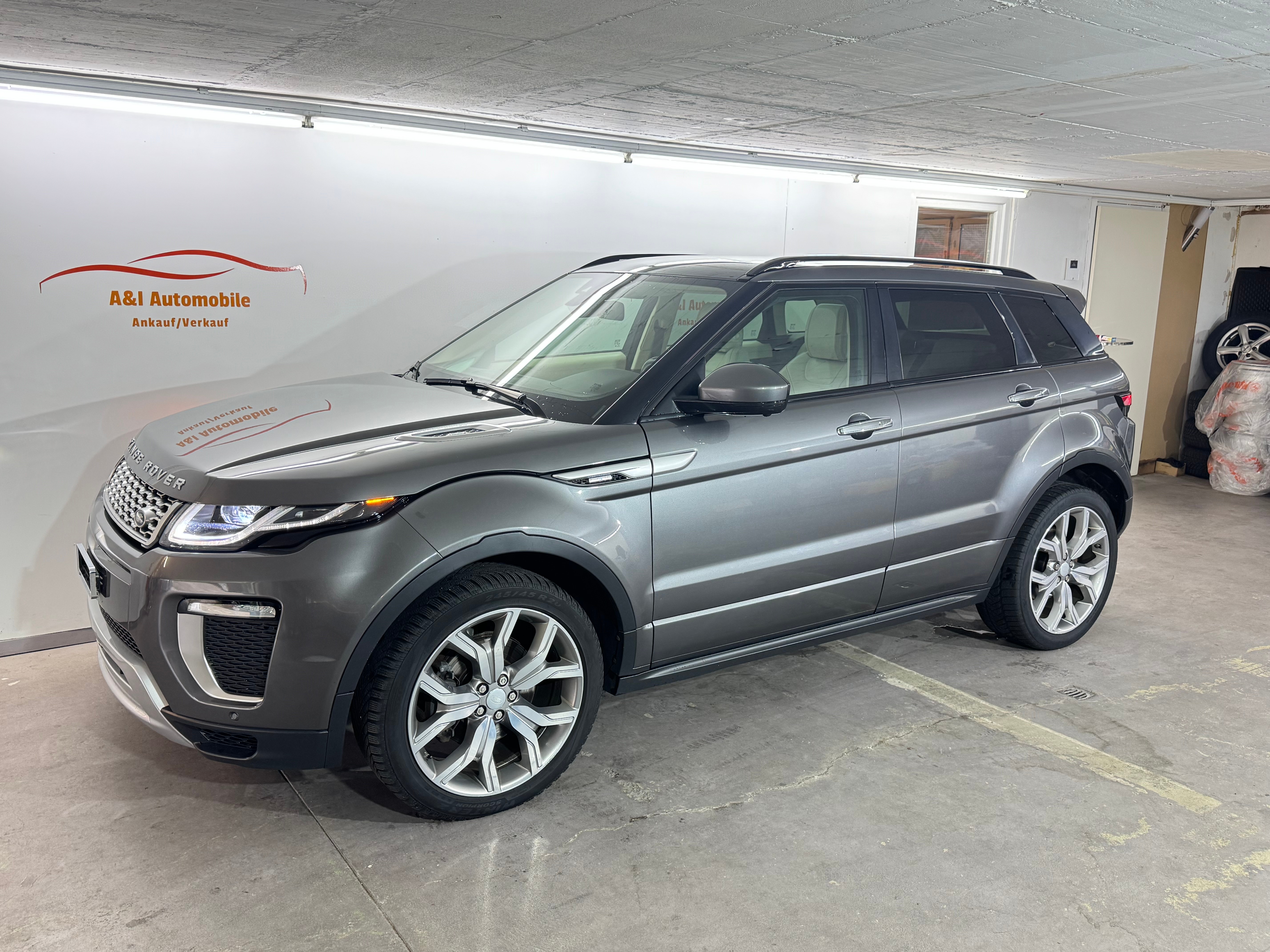 LAND ROVER Range Rover Evoque 2.0 Si4 Autobiography AT9 — slika 1