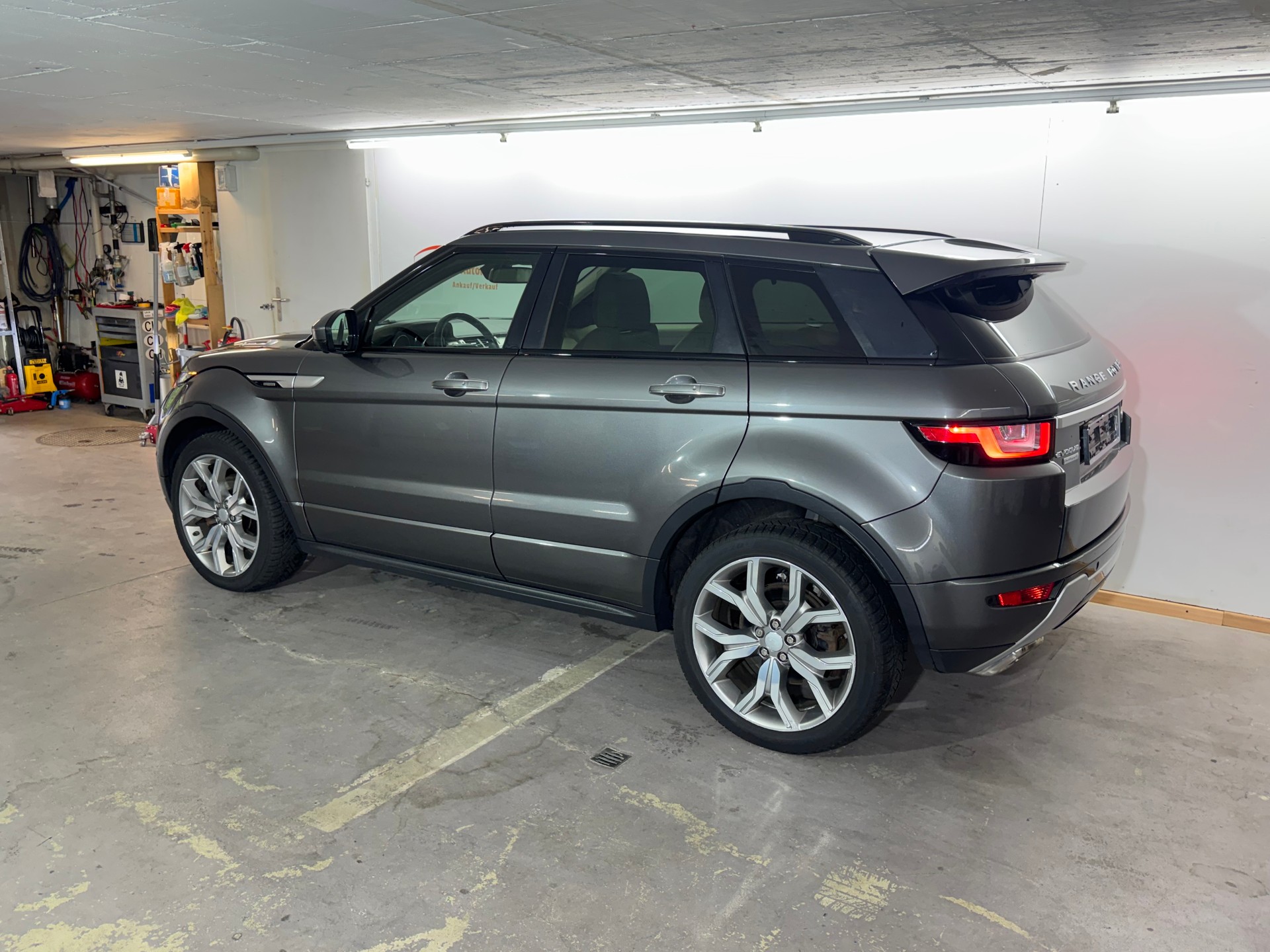 LAND ROVER Range Rover Evoque 2.0 Si4 Autobiography AT9-image-3