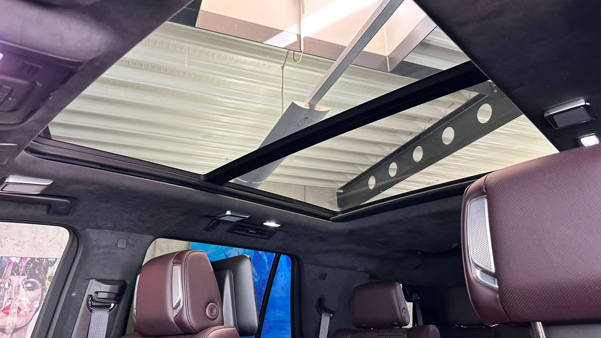 CADILLAC ESCALADE 600 Sport Platinum-image-9