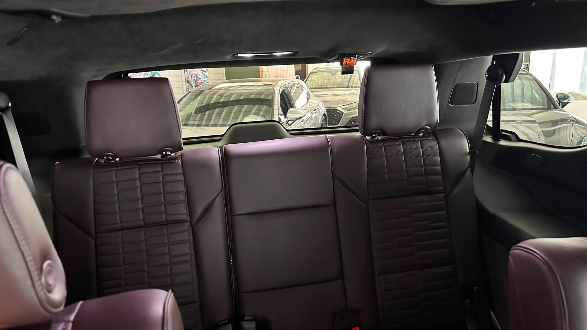 CADILLAC ESCALADE 600 Sport Platinum-image-23