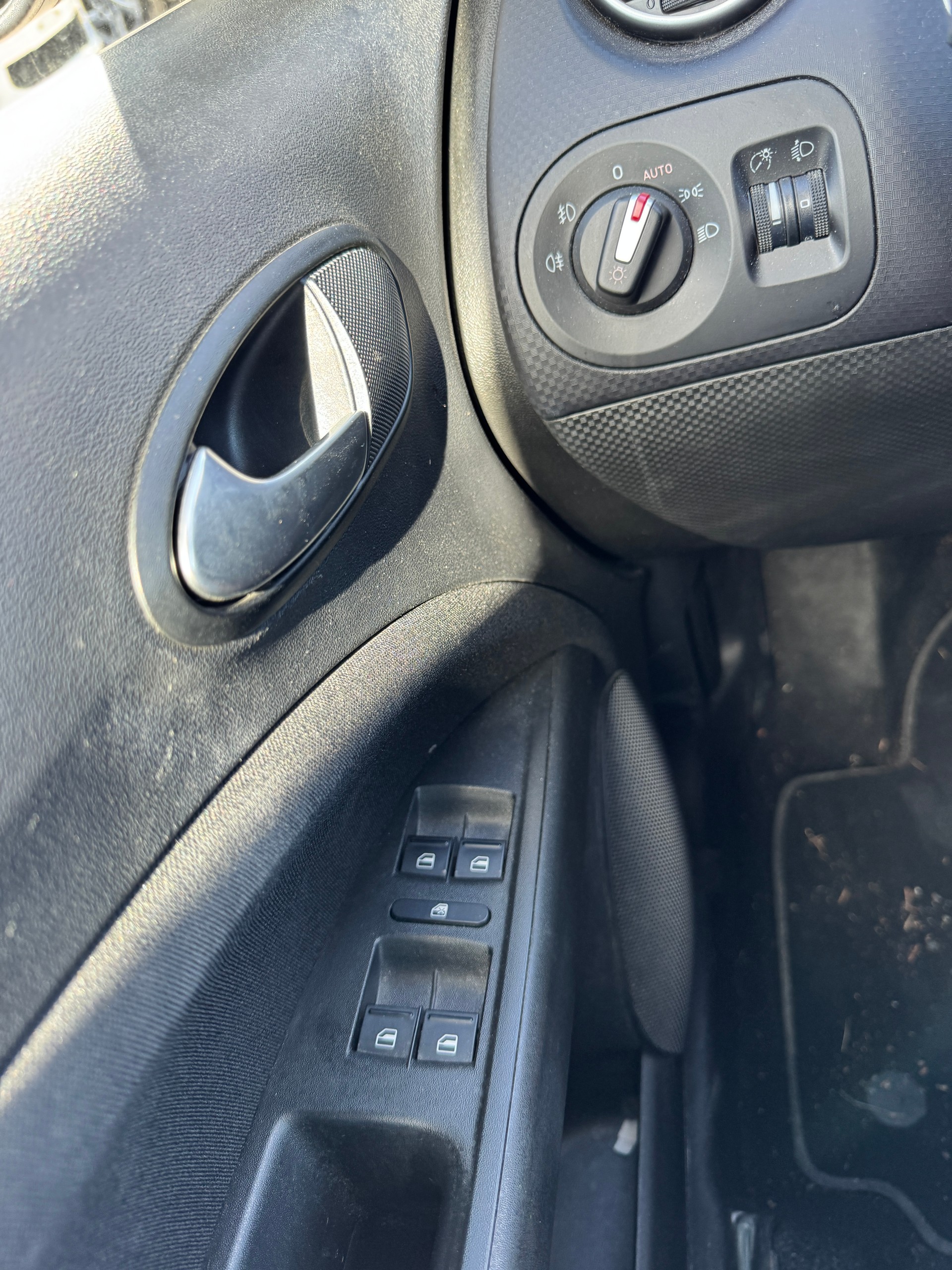 SEAT Altea XL Freetrack 2.0 TDI Style 4X4 (Klima * Alufelgen * Sensoren * Sitzheizung * Multilenkrad * BO5)-image-13