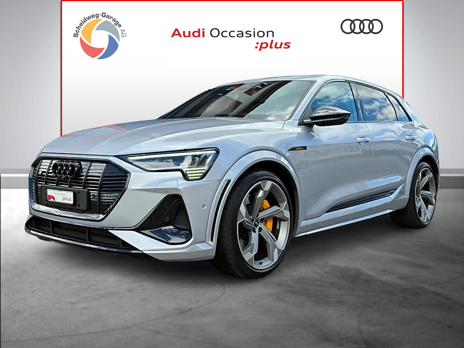AUDI e-tron S quattro-image-0