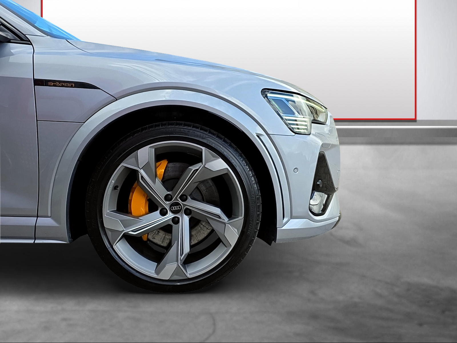 AUDI e-tron S quattro-image-14