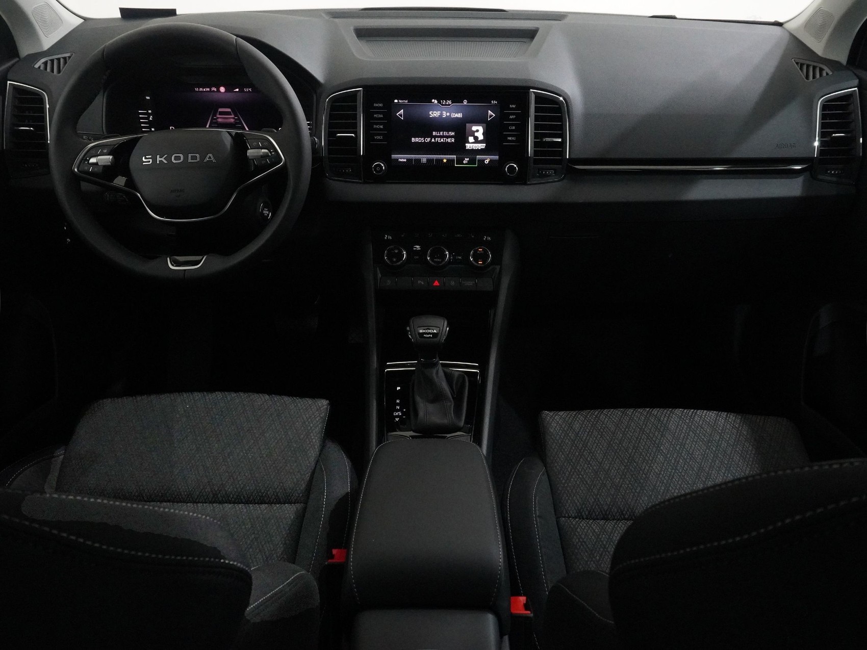 SKODA Karoq 2.0 TDI Selection-Lodge 4x4 DSG-image-8