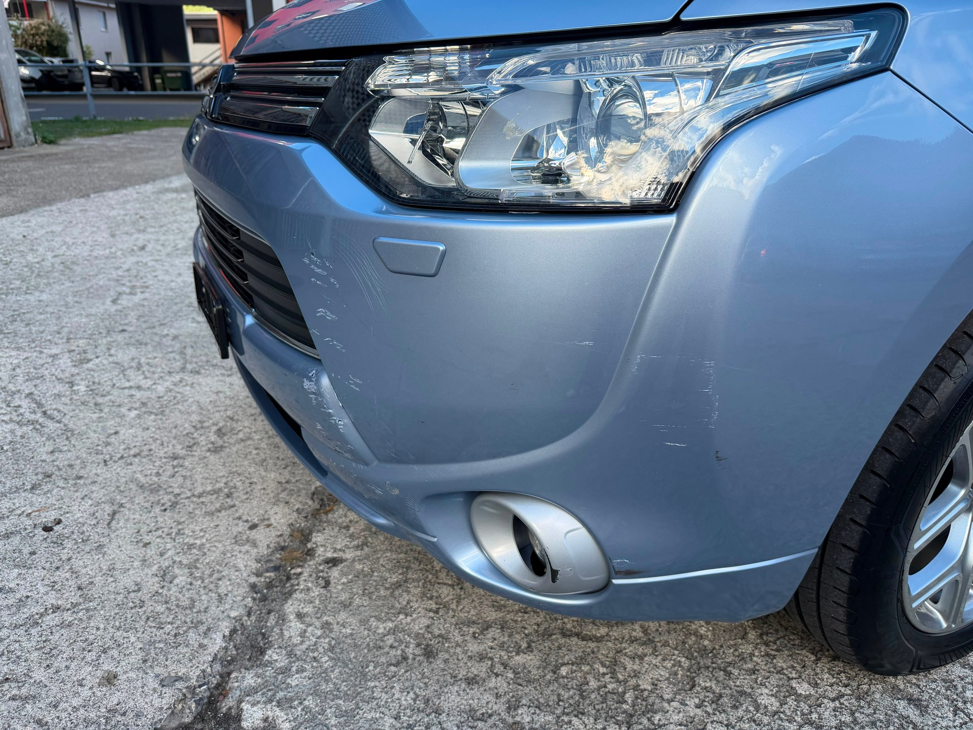 MITSUBISHI Outlander 2.0 PHEV Intense-image-17