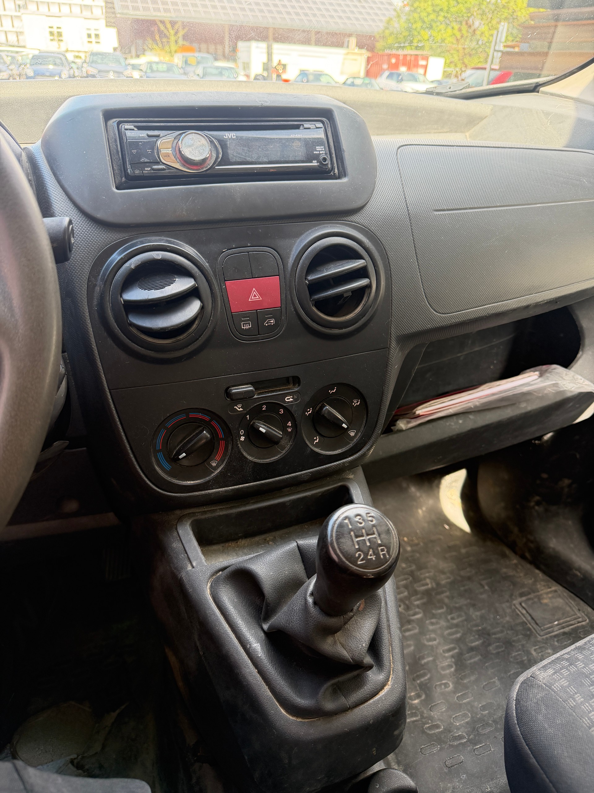 CITROEN Nemo 1.4i-image-8