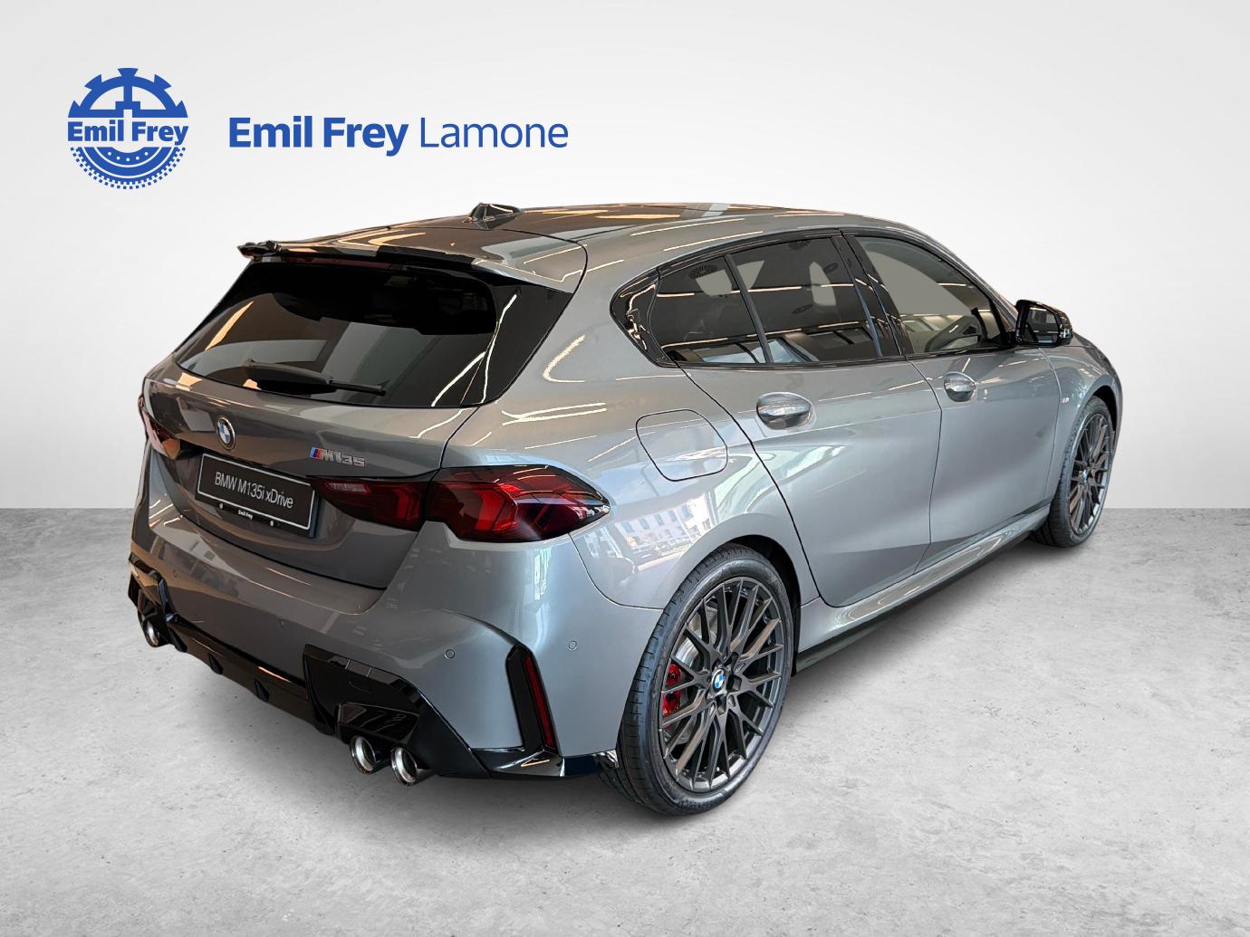 BMW M135i xDrive-image-4