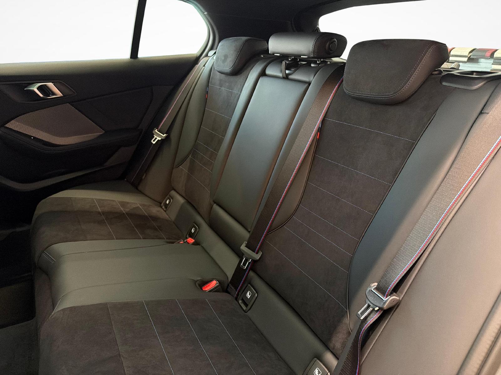BMW M135i xDrive-image-18