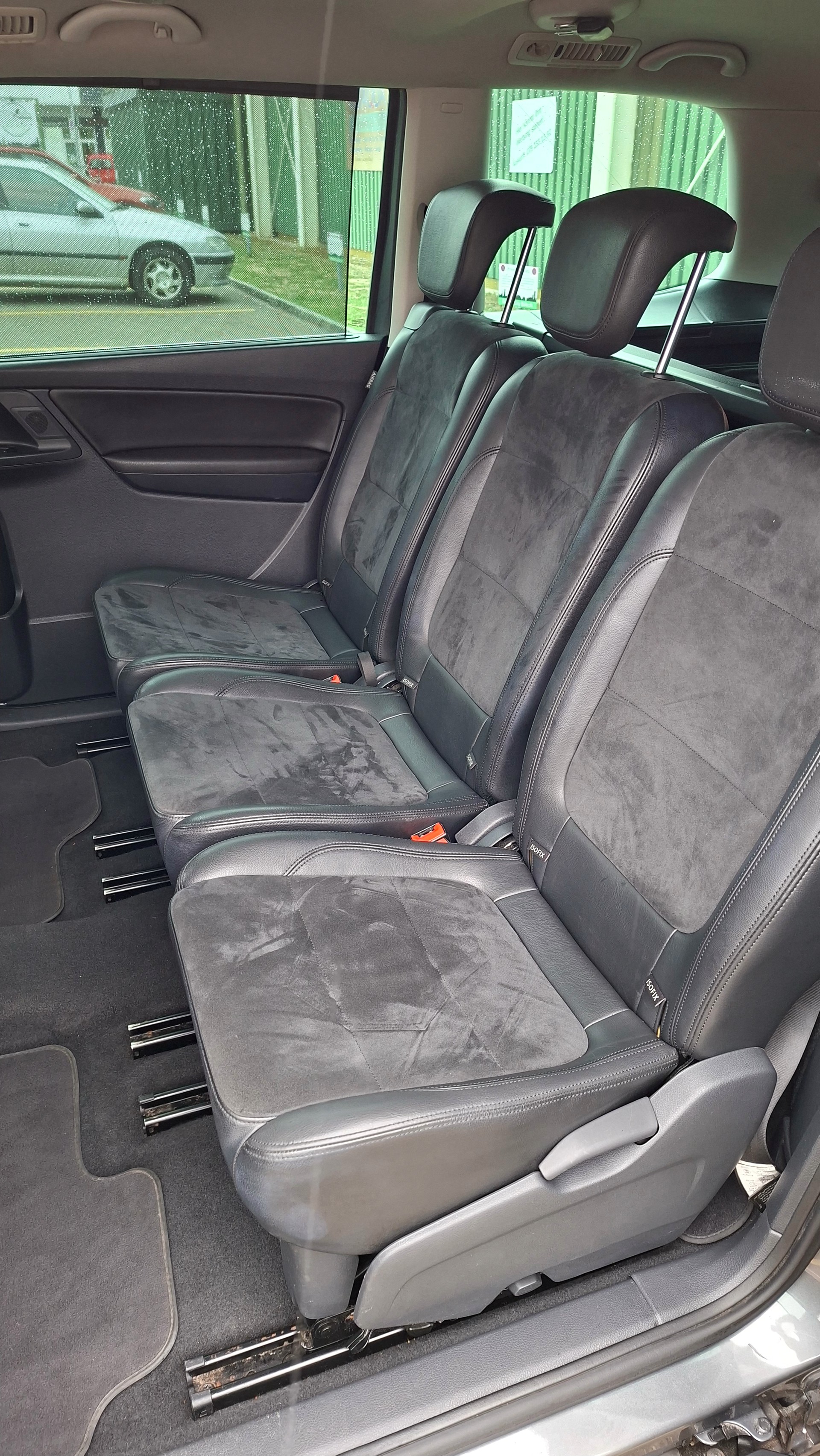 VW Sharan 2.0 TDI BlueMotion Tehnologi Highline-DSG.7 Plätze-image-3
