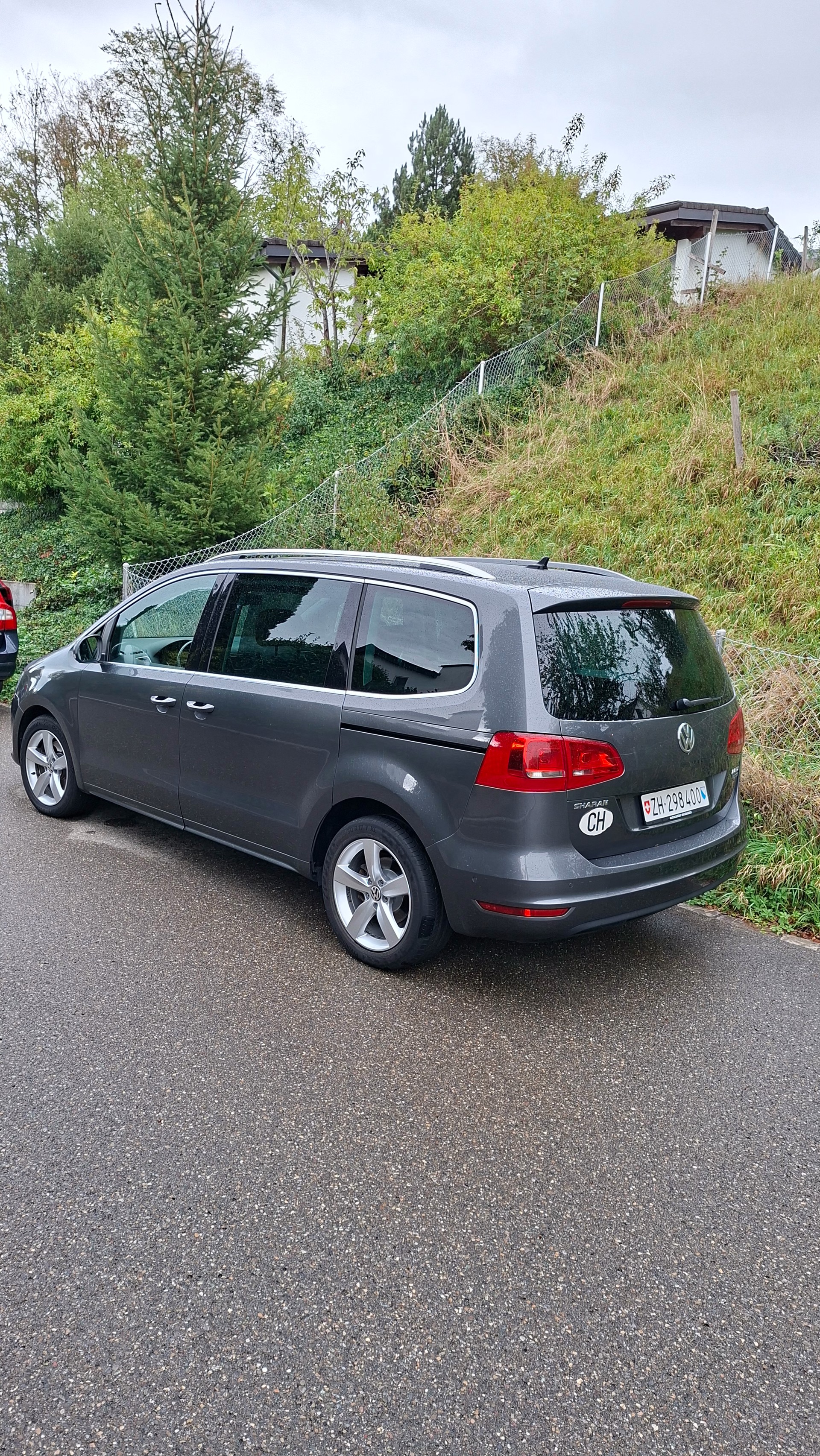 VW Sharan 2.0 TDI BlueMotion Tehnologi Highline-DSG.7 Plätze-image-1