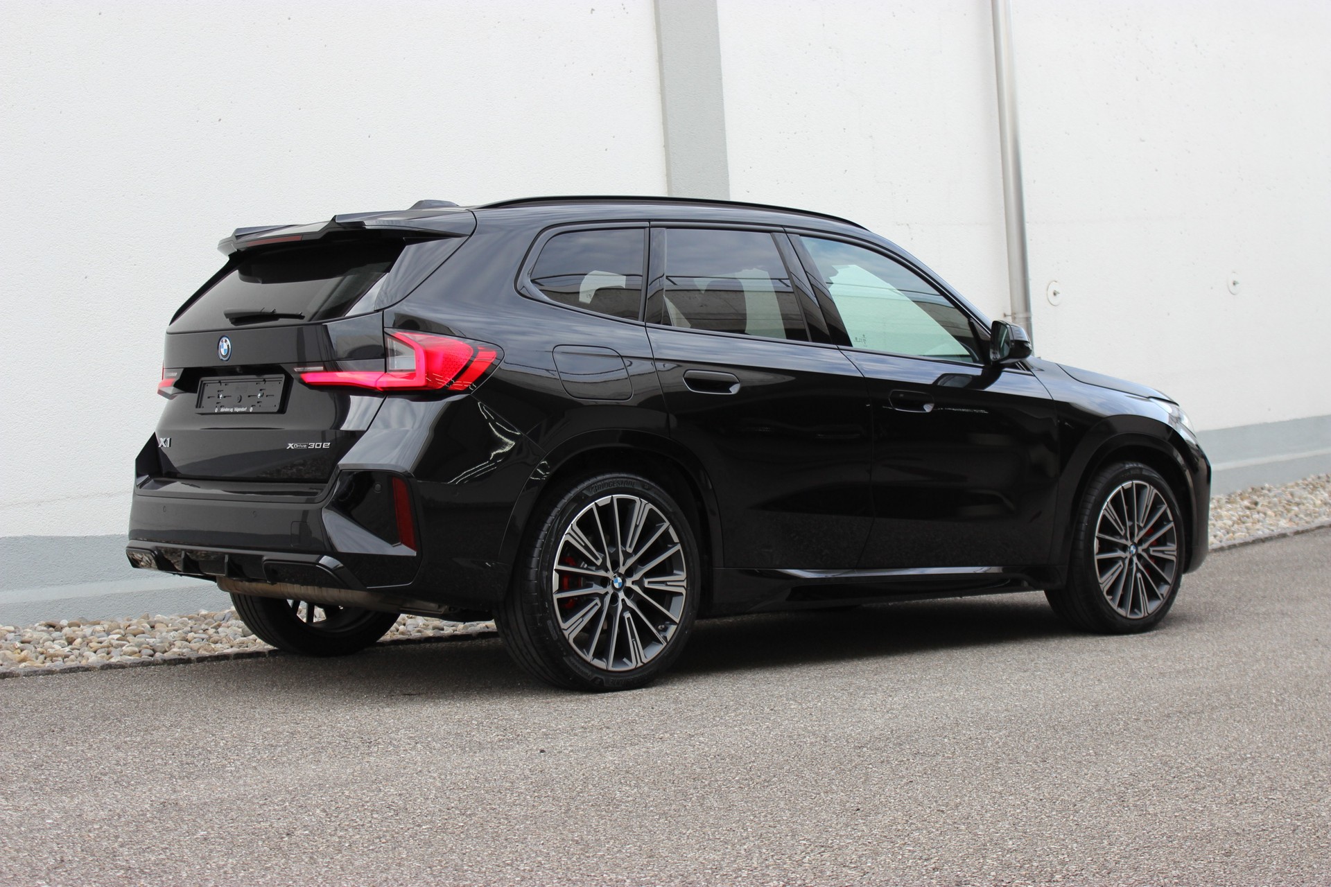 BMW X1 xDrive 30e M Sport Pro 🎉0.0%-LEASINGAKTION🎉-showroom-element-2