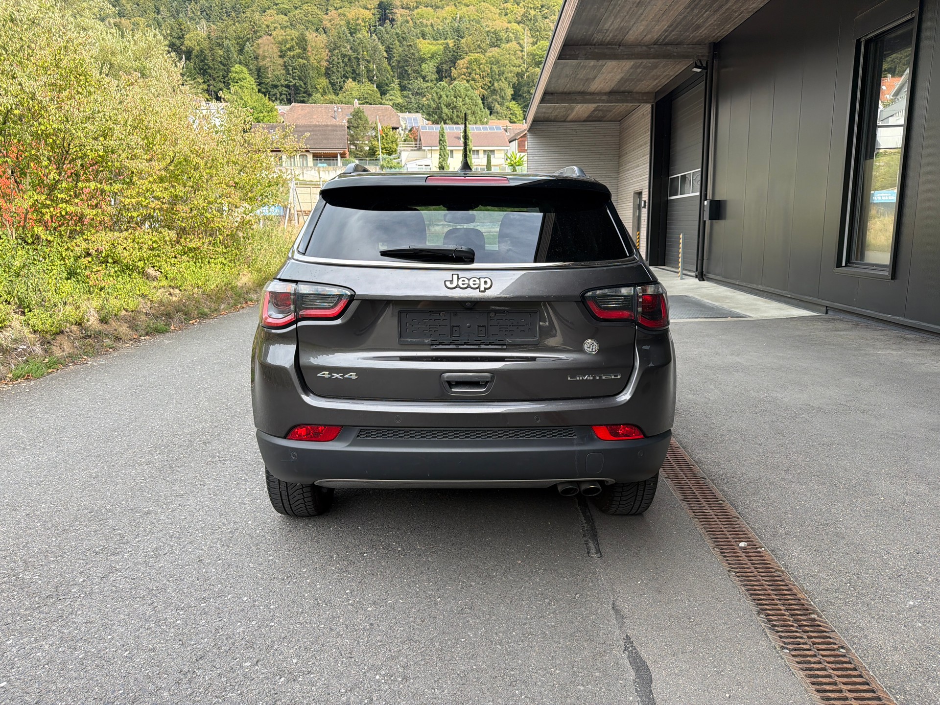 JEEP Compass 1.4 Turbo Limited AWD 9ATX-image-3