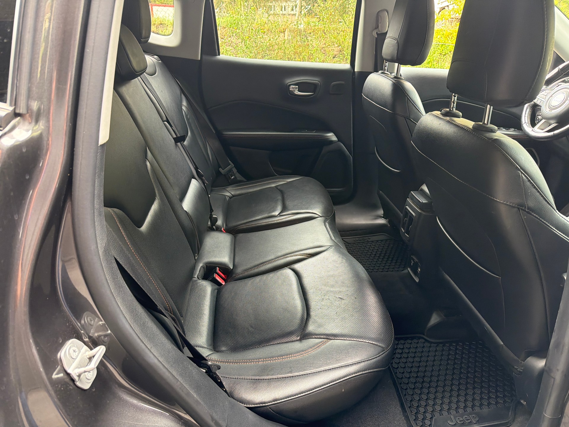 JEEP Compass 1.4 Turbo Limited AWD 9ATX-image-9