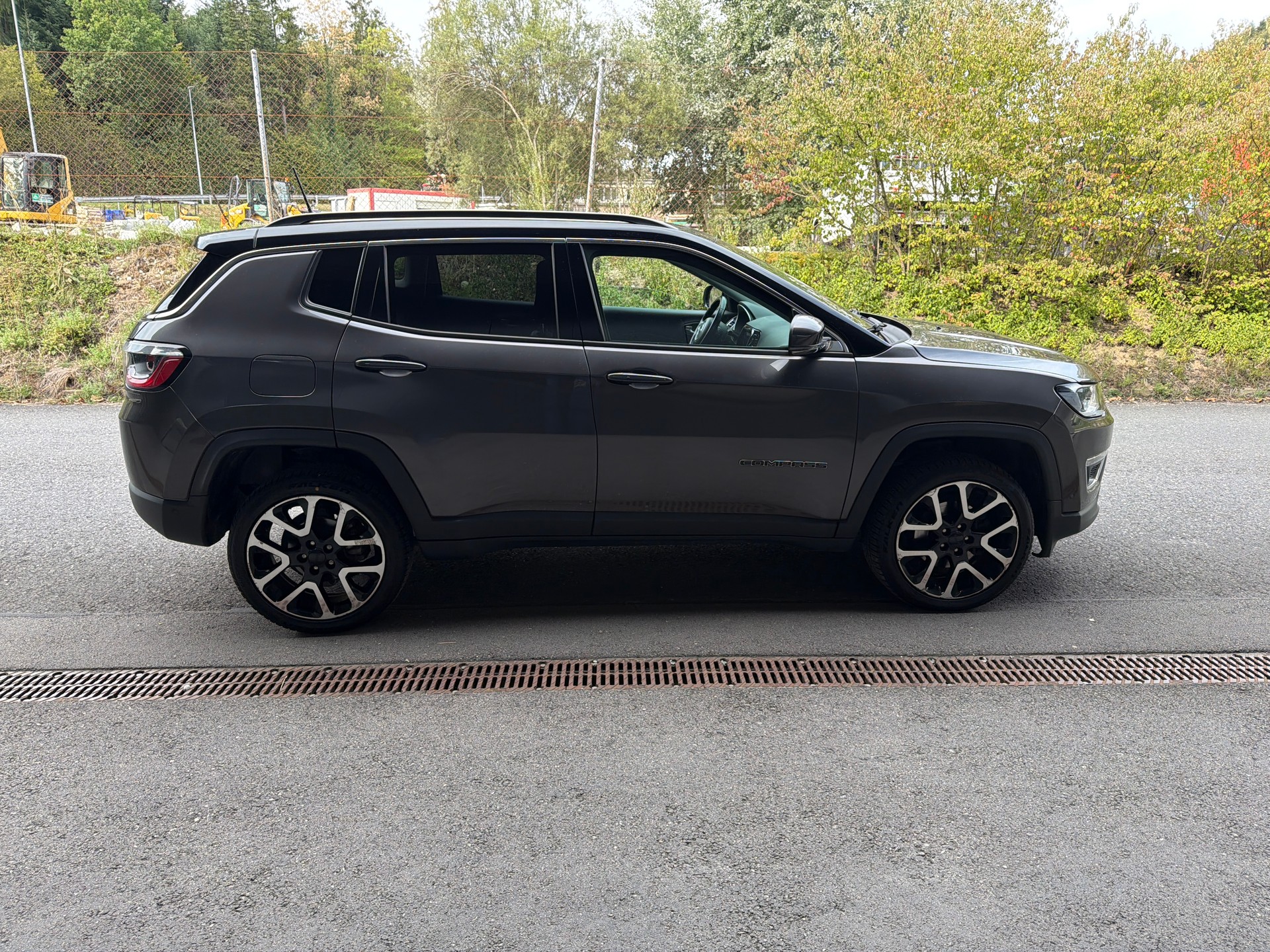 JEEP Compass 1.4 Turbo Limited AWD 9ATX-image-5