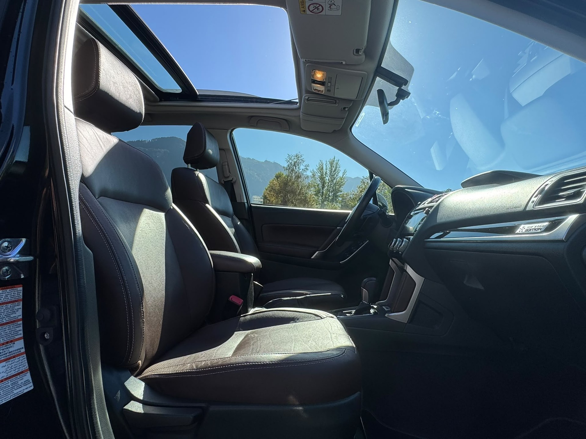 SUBARU Forester 2.0XT Luxury Lineartronic-image-13