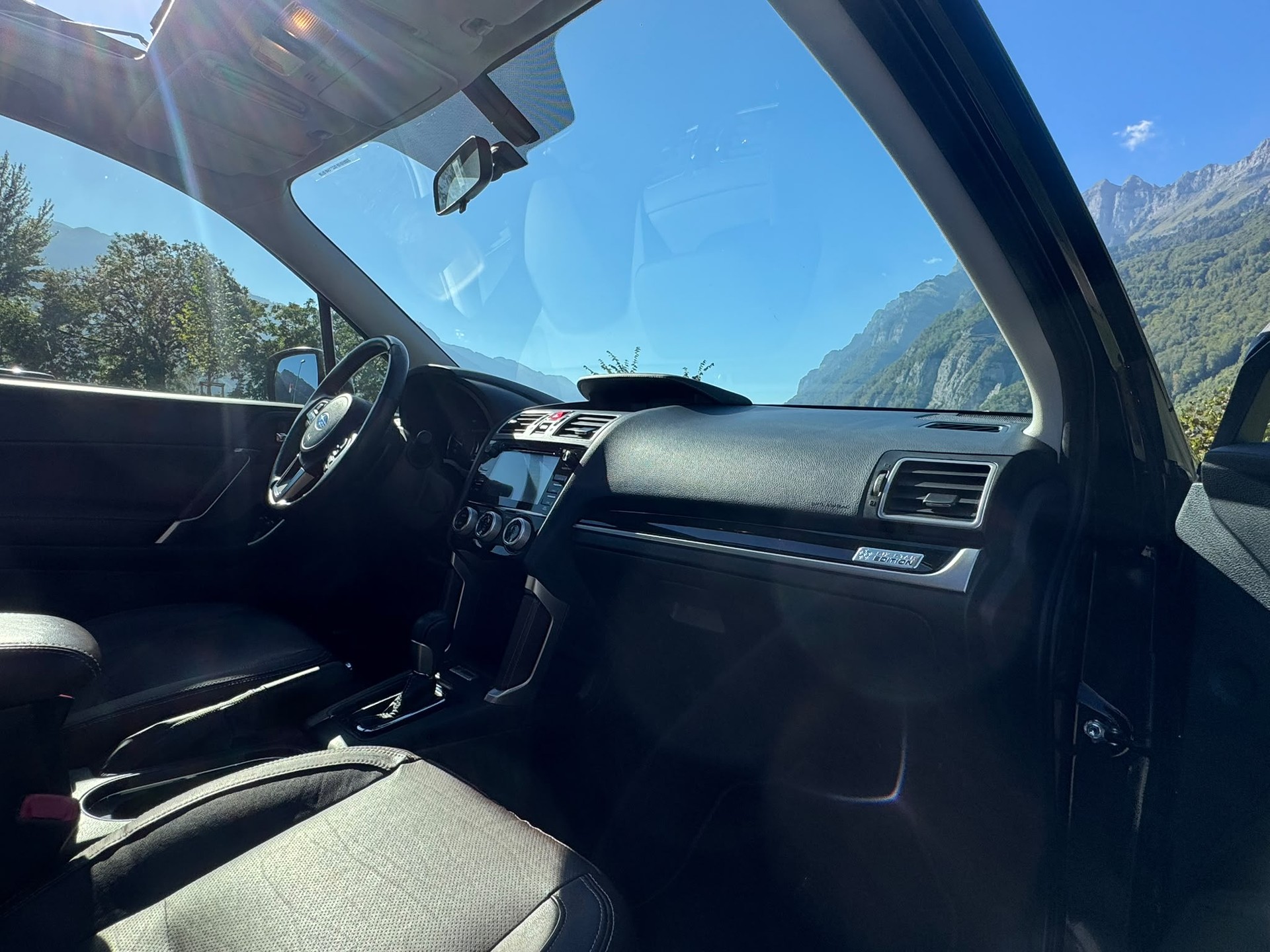SUBARU Forester 2.0XT Luxury Lineartronic-image-12