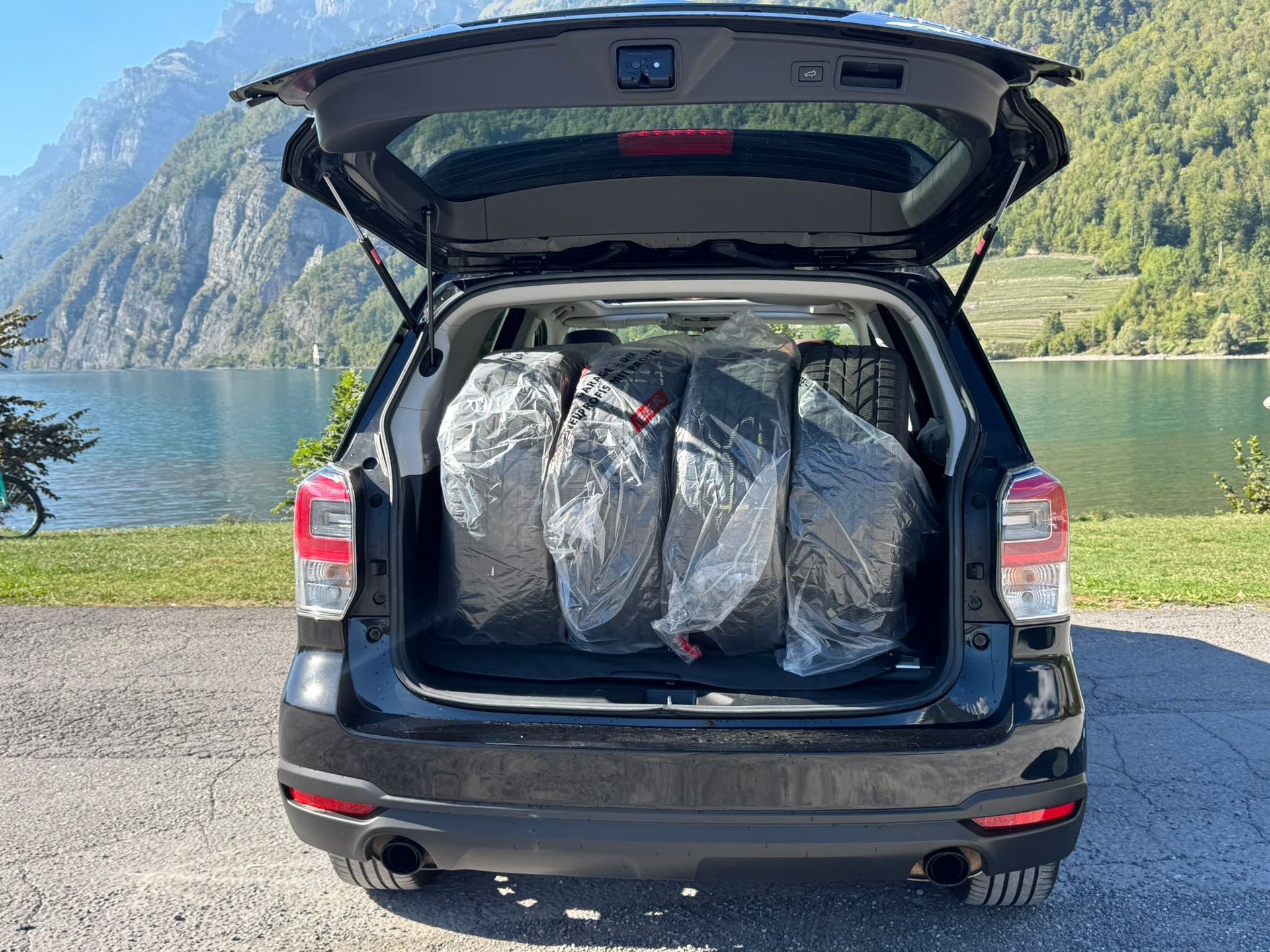 SUBARU Forester 2.0XT Luxury Lineartronic-image-8