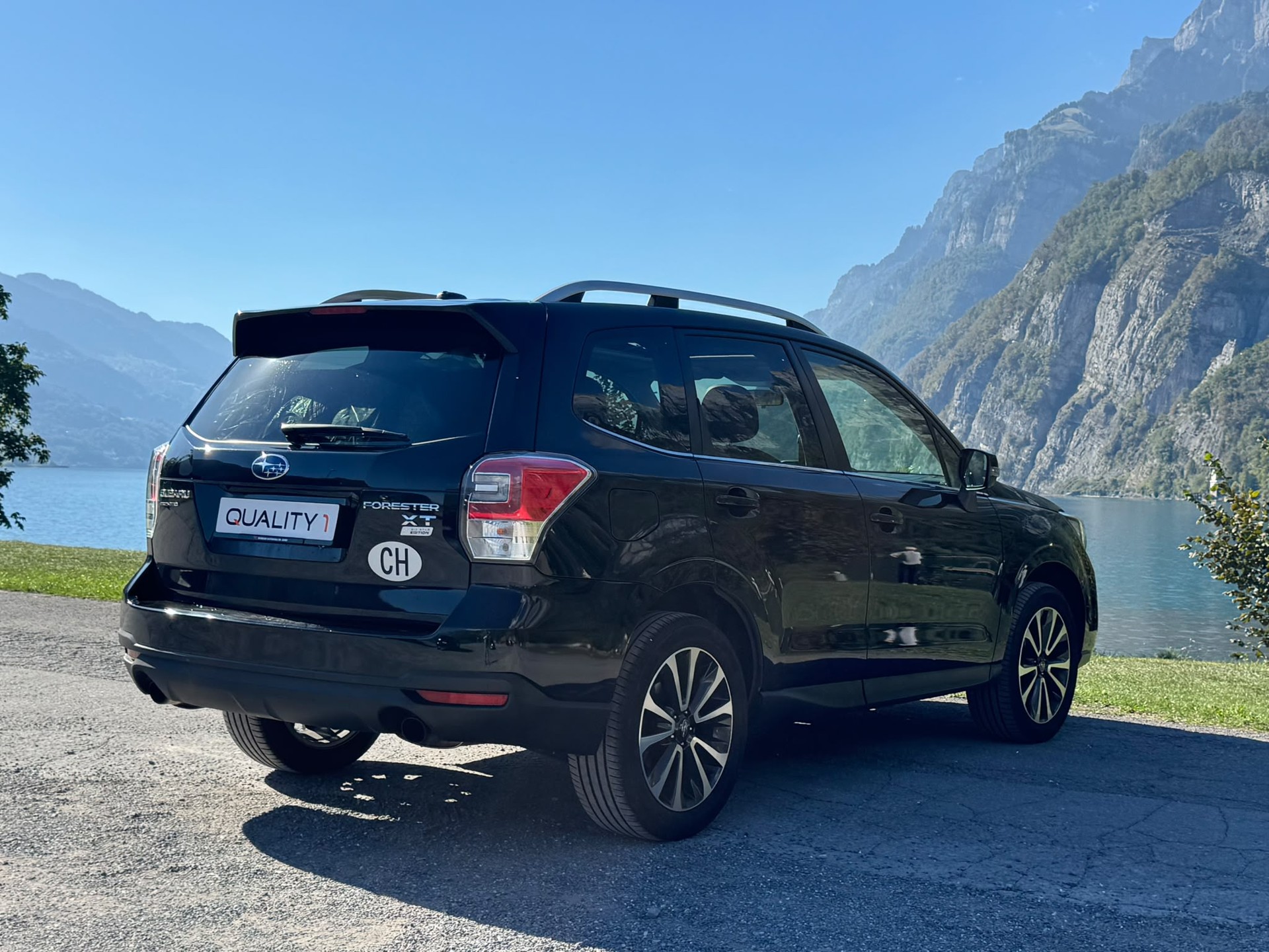 SUBARU Forester 2.0XT Luxury Lineartronic-image-5