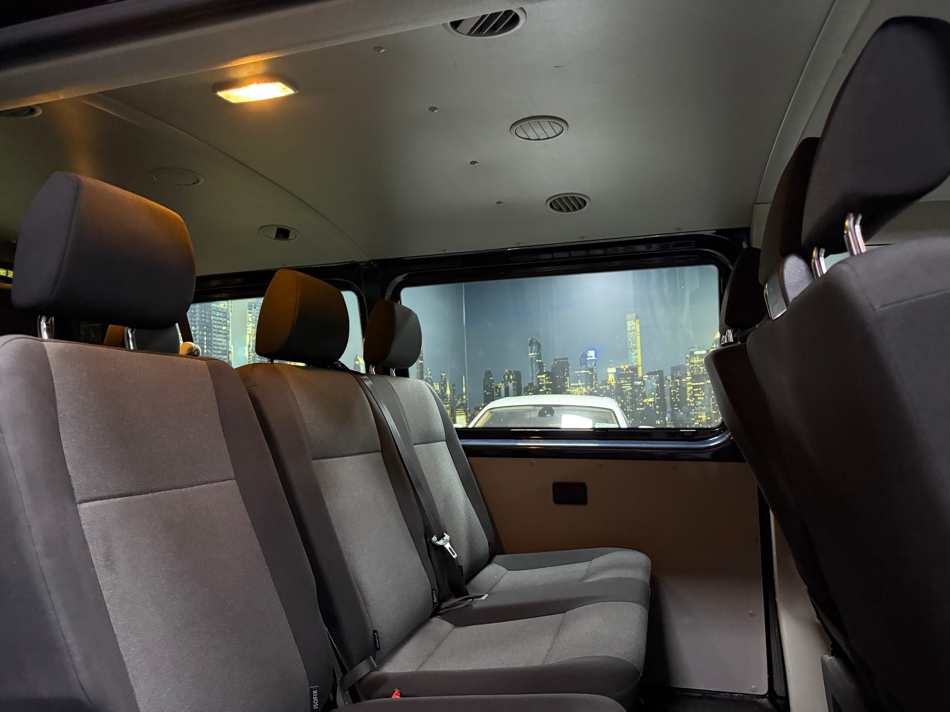 VW T6 2.0 TDI-image-11