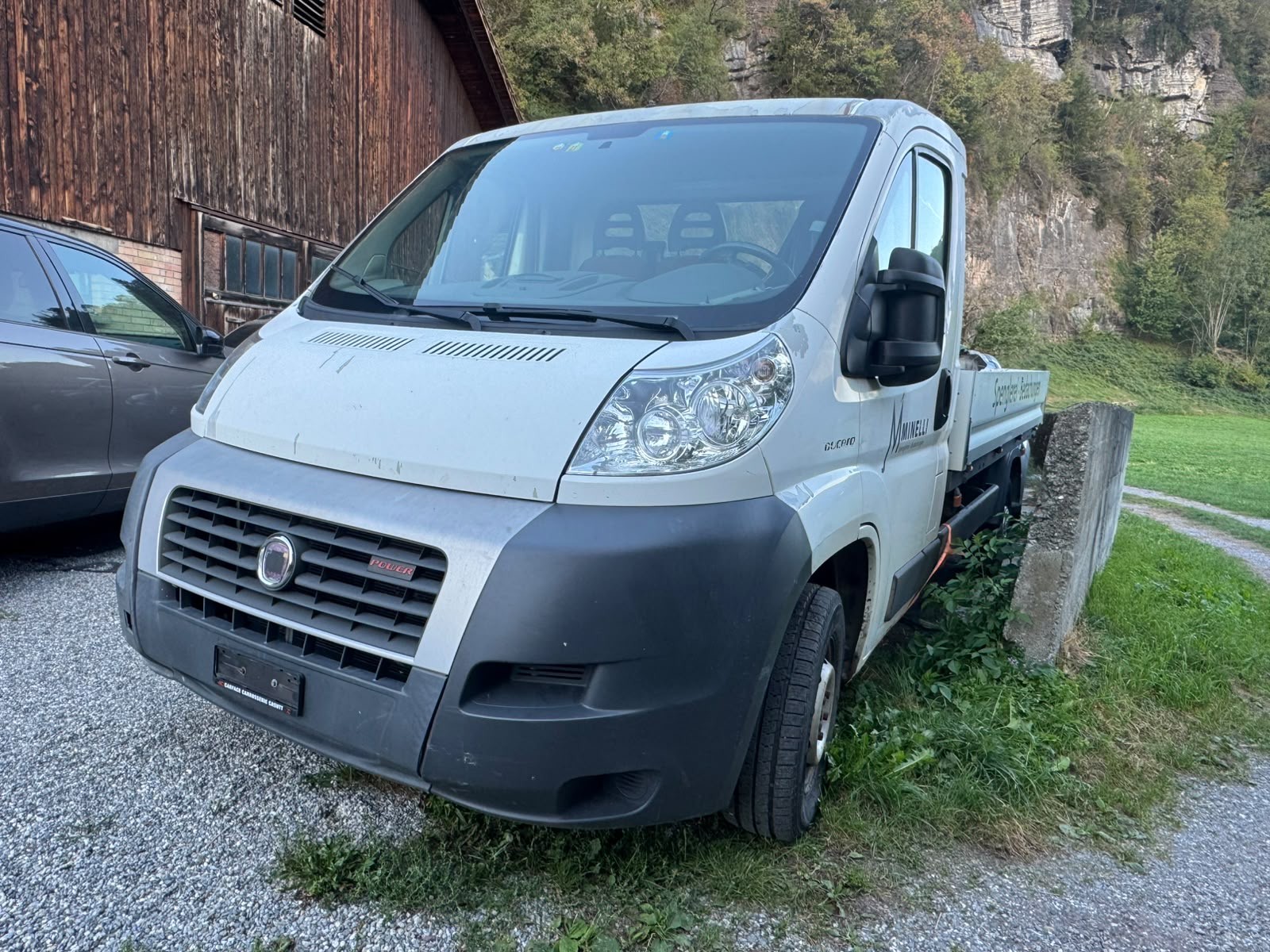 Car photo