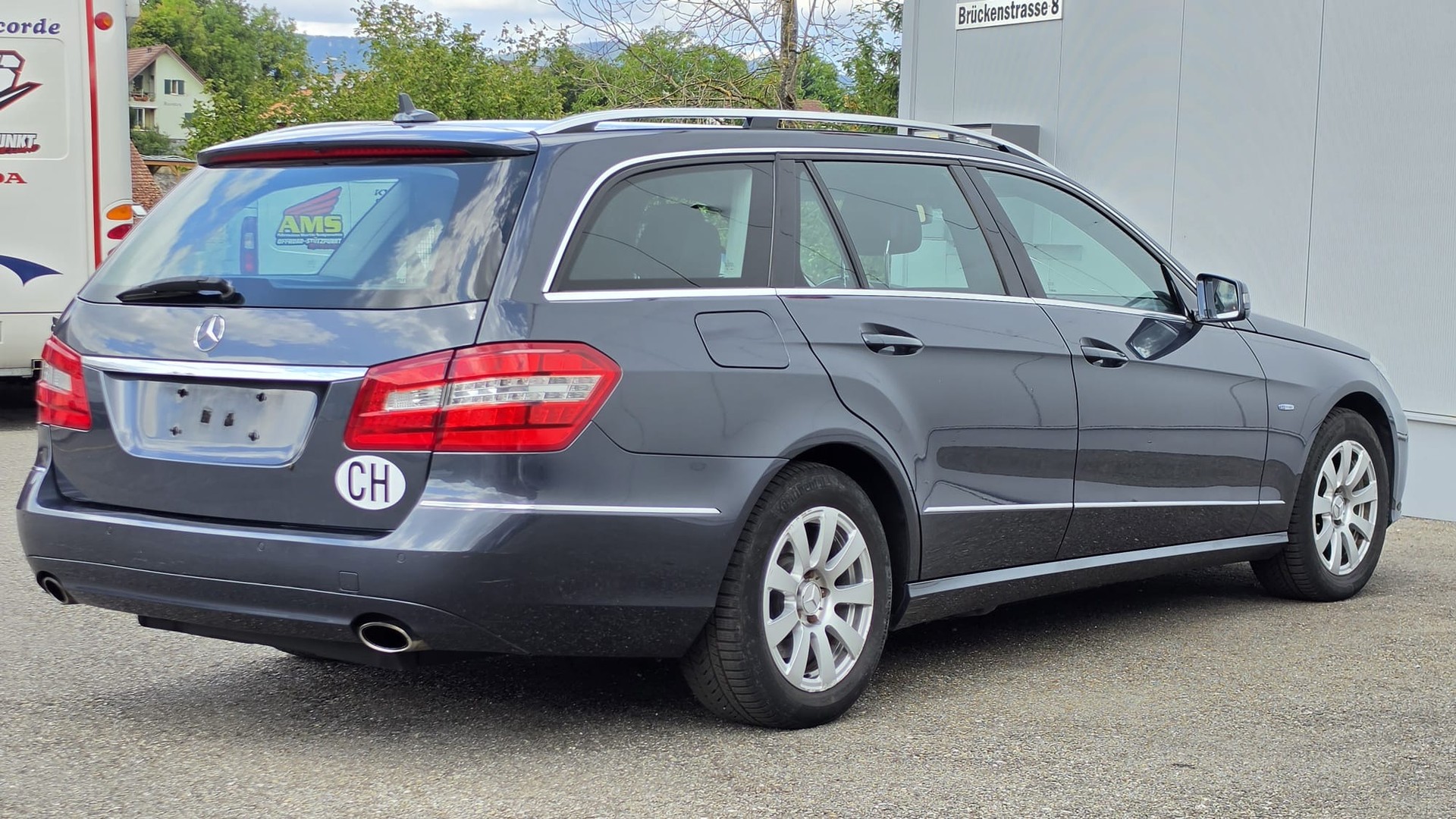 MERCEDES-BENZ E 350 V6 BlueEF-image-1