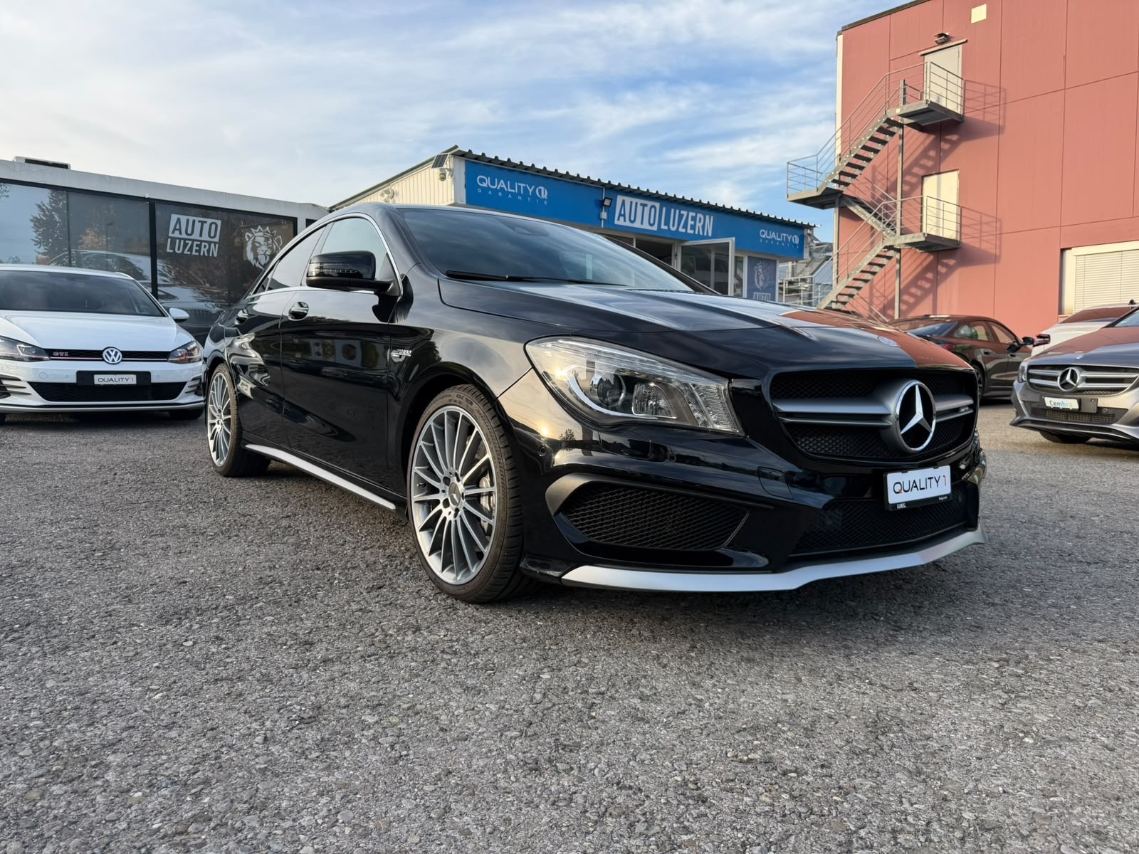 MERCEDES-BENZ CLA 45 AMG 4Matic Speedshift-image-1